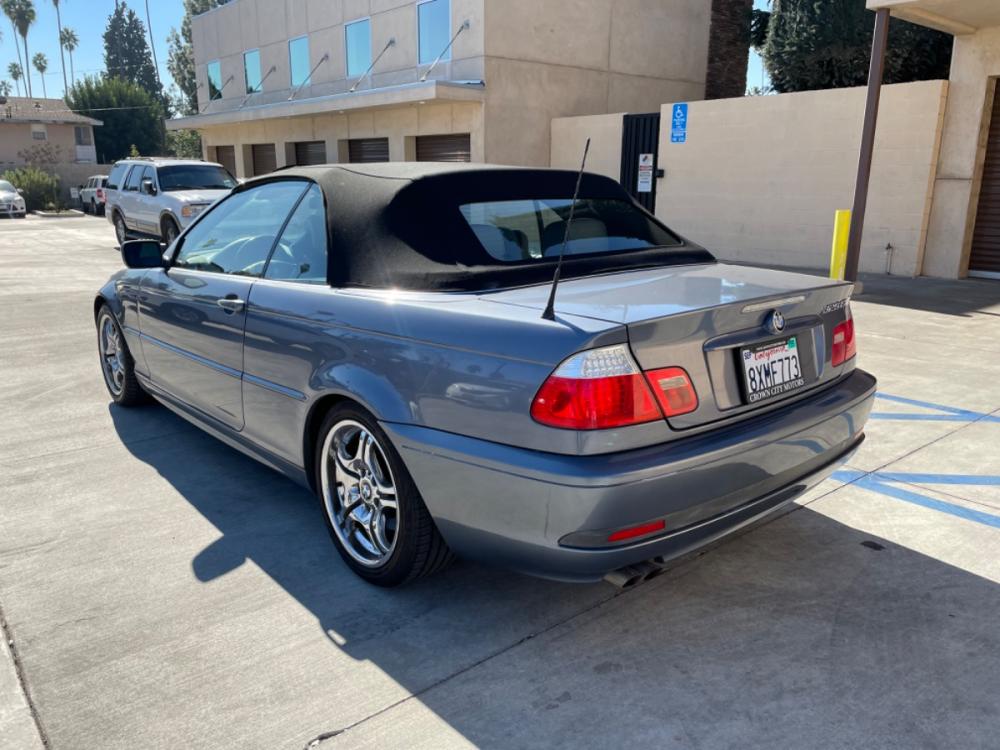 2005 BLUE BMW 3-Series 325Cic (WBABW33425P) with an L6, 2.5L; DOHC 24V engine, AUTOMATIC transmission, located at 30 S. Berkeley Avenue, Pasadena, CA, 91107, (626) 248-7567, 34.145447, -118.109398 - Photo #1