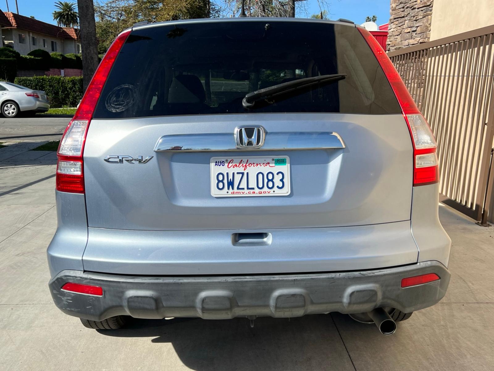 2009 /GRAY Honda CR-V EX 2WD 5-Speed AT (JHLRE38509C) with an 2.4L L4 DOHC 16V engine, 5-Speed Automatic transmission, located at 30 S. Berkeley Avenue, Pasadena, CA, 91107, (626) 248-7567, 34.145447, -118.109398 - Photo #3