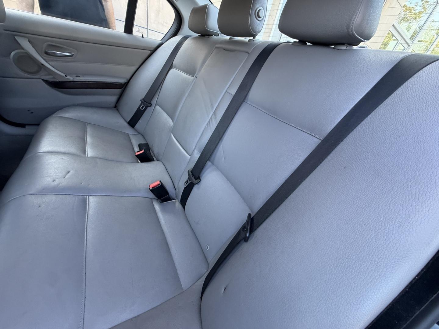2010 /Tan BMW 3-Series 335i Coupe (WBAWB7C58AP) with an 3.0L L6 DOHC 24V engine, Automatic transmission, located at 30 S. Berkeley Avenue, Pasadena, CA, 91107, (626) 248-7567, 34.145447, -118.109398 - New tires! Twin Turbo! Leather Seats! Navigation! This 2010 BMW 3-Series 335i Coupe looks and drives good.- Photo#9