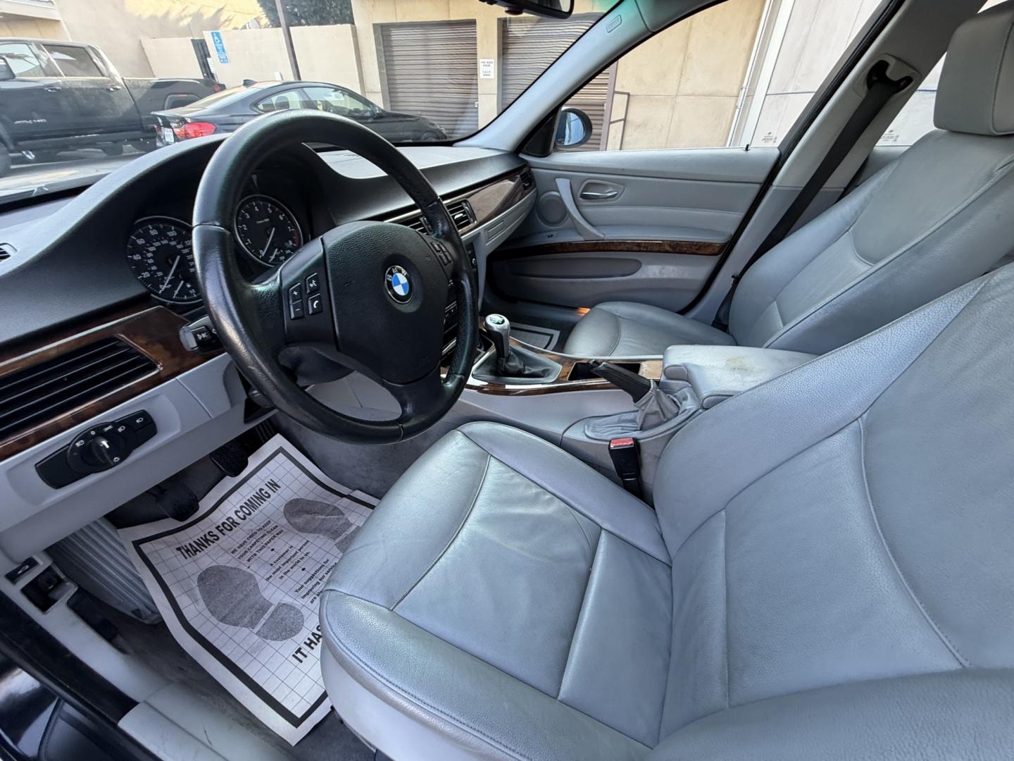 2010 /Tan BMW 3-Series 335i Coupe (WBAWB7C58AP) with an 3.0L L6 DOHC 24V engine, Automatic transmission, located at 30 S. Berkeley Avenue, Pasadena, CA, 91107, (626) 248-7567, 34.145447, -118.109398 - New tires! Twin Turbo! Leather Seats! Navigation! This 2010 BMW 3-Series 335i Coupe looks and drives good.- Photo#8