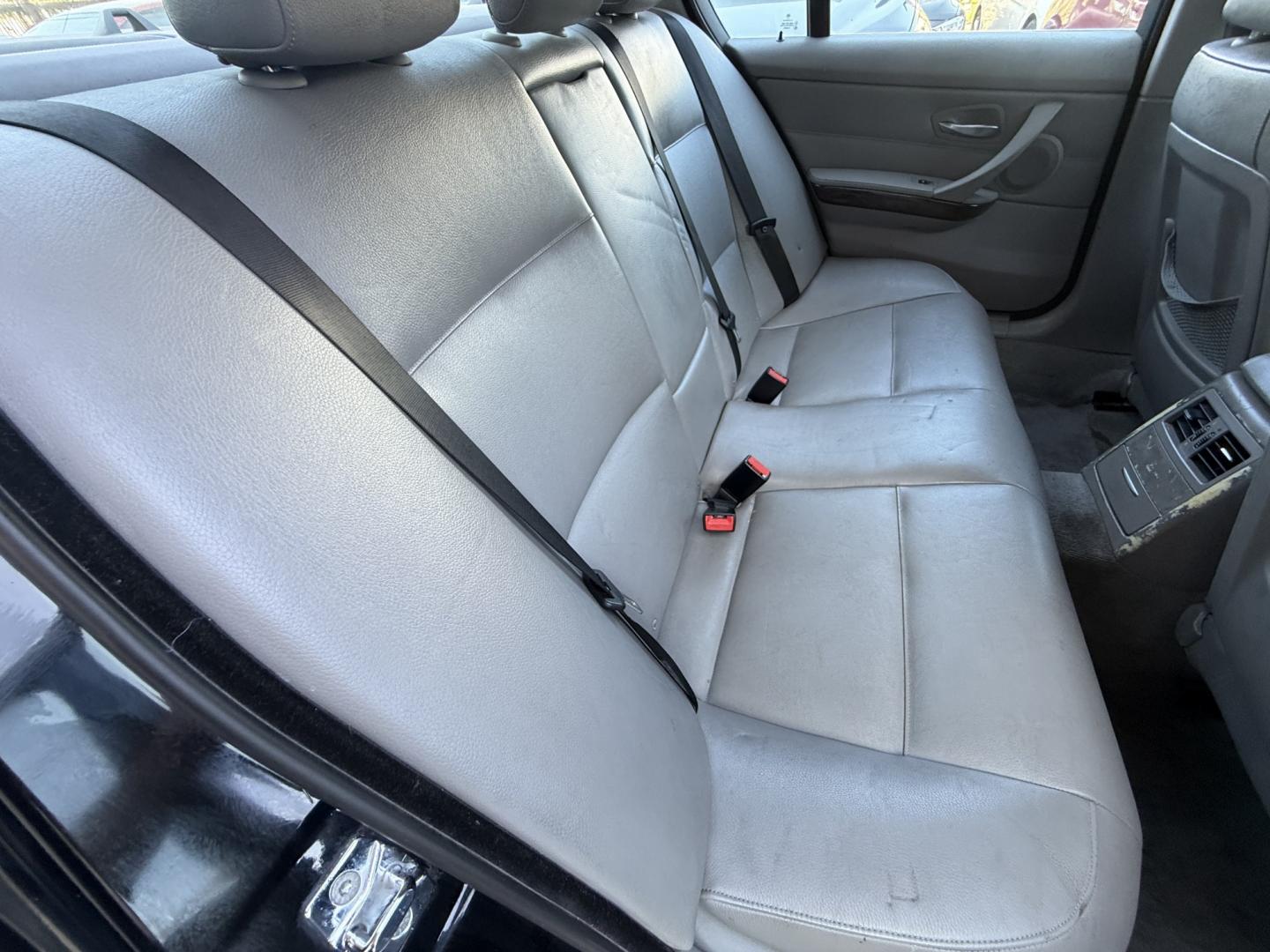 2010 /Tan BMW 3-Series 335i Coupe (WBAWB7C58AP) with an 3.0L L6 DOHC 24V engine, Automatic transmission, located at 30 S. Berkeley Avenue, Pasadena, CA, 91107, (626) 248-7567, 34.145447, -118.109398 - New tires! Twin Turbo! Leather Seats! Navigation! This 2010 BMW 3-Series 335i Coupe looks and drives good.- Photo#11