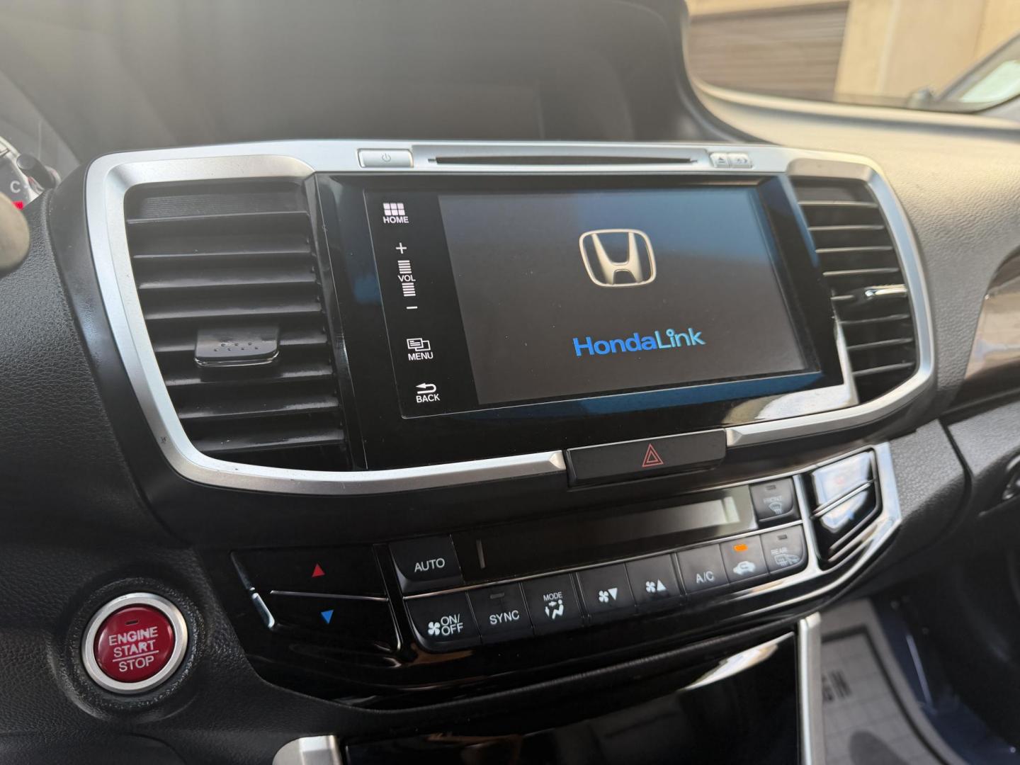 2017 Silver /Gray Honda Accord EX-L Sedan V6 6-Spd AT (1HGCR3F86HA) with an 3.5L V6 SOHC 24V engine, 6A transmission, located at 30 S. Berkeley Avenue, Pasadena, CA, 91107, (626) 248-7567, 34.145447, -118.109398 - Navigation! Leather Seats! Moon-roof! This 2017 Honda Accord EX-L Sedan V6 6-Spd AT looks and drives good. - Photo#17