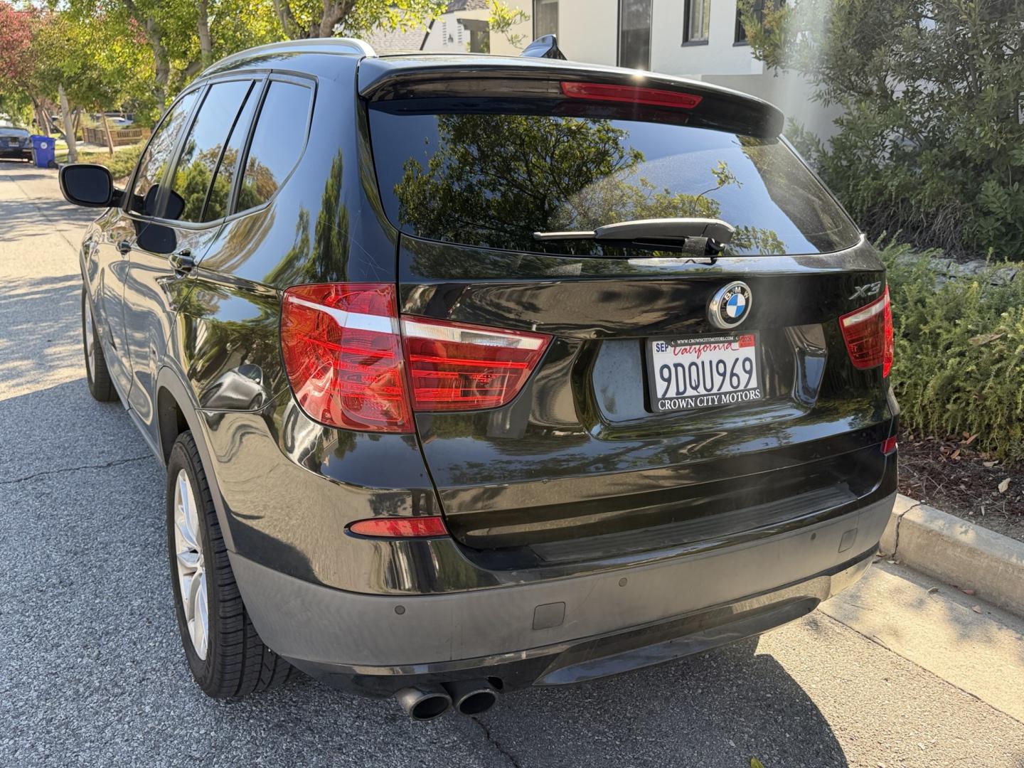 2013 Black /Black BMW X3 xDrive28i (5UXWX9C56D0) with an 3.0L L6 DOHC 24V engine, 8-Speed Automatic transmission, located at 30 S. Berkeley Avenue, Pasadena, CA, 91107, (626) 248-7567, 34.145447, -118.109398- Photo#2