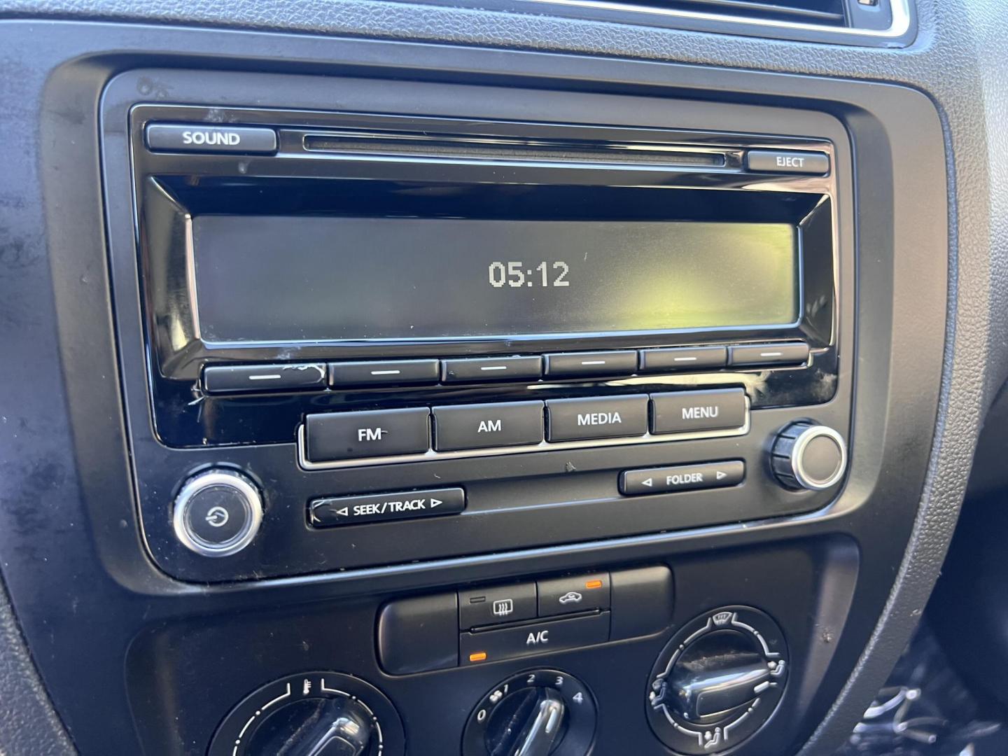 2013 Black /Black Volkswagen Jetta S (3VW2K7AJXDM) with an 2.0L L4 DOHC 20V engine, Automatic transmission, located at 30 S. Berkeley Avenue, Pasadena, CA, 91107, (626) 248-7567, 34.145447, -118.109398 - 2013 Volkswagen Jetta S – Buy Here Pay Here – Easy Financing in Pasadena, CA Looking for a reliable, stylish, and fuel-efficient sedan that won’t break the bank? This 2013 Volkswagen Jetta S is the perfect choice for drivers in Pasadena and the surrounding Los Angeles area who want dependable - Photo#16