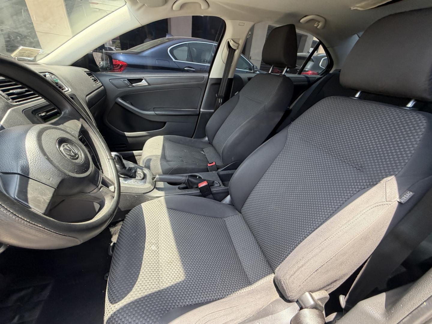2013 Black /Black Volkswagen Jetta S (3VW2K7AJXDM) with an 2.0L L4 DOHC 20V engine, Automatic transmission, located at 30 S. Berkeley Avenue, Pasadena, CA, 91107, (626) 248-7567, 34.145447, -118.109398 - 2013 Volkswagen Jetta S – Buy Here Pay Here – Easy Financing in Pasadena, CA Looking for a reliable, stylish, and fuel-efficient sedan that won’t break the bank? This 2013 Volkswagen Jetta S is the perfect choice for drivers in Pasadena and the surrounding Los Angeles area who want dependable - Photo#6