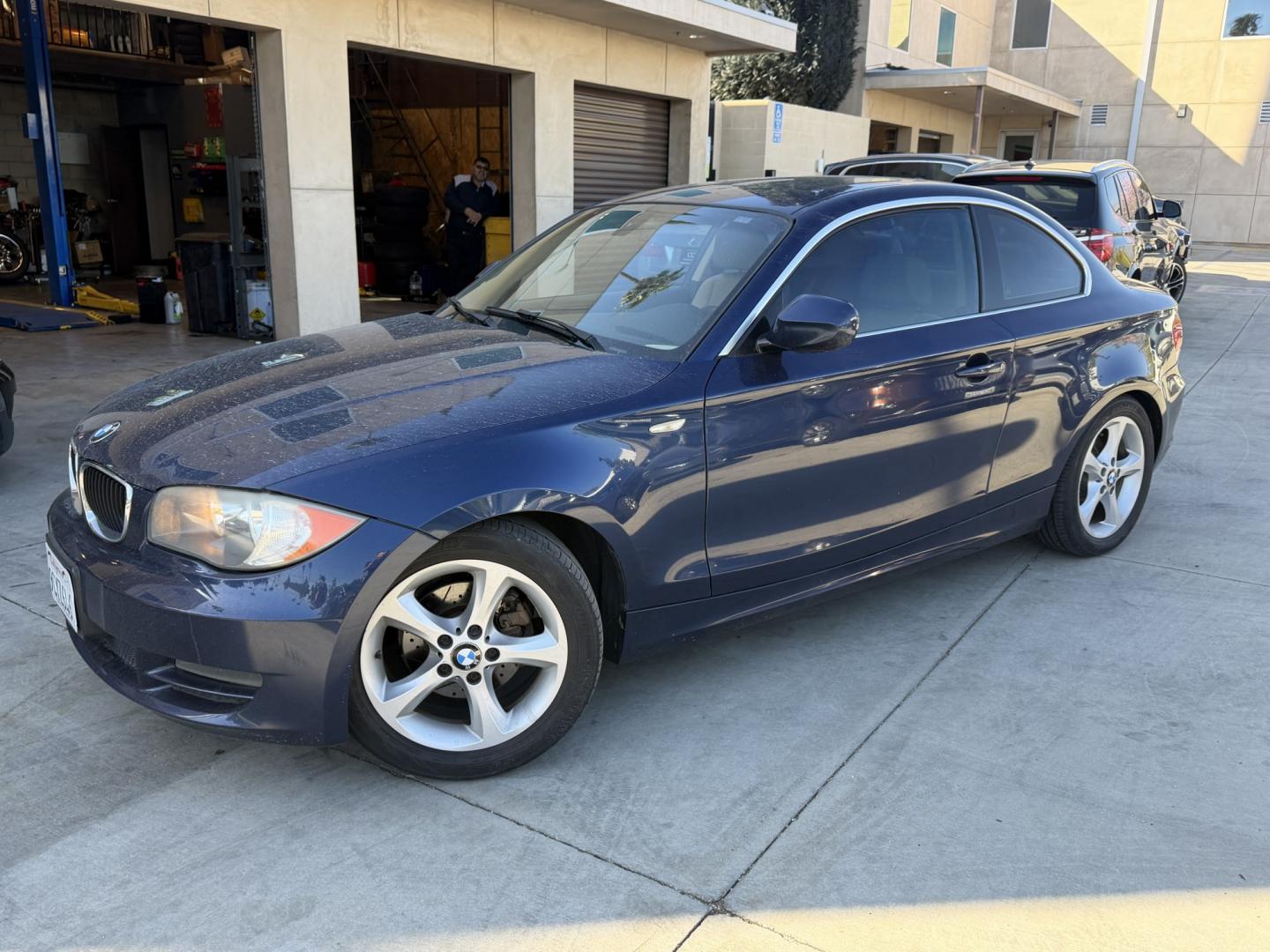 2011 BLUE /tan BMW 1-Series 128i Coupe (WBAUP7C50BV) with an 3.0L L6 DOHC 24V engine, 5-Speed Automatic transmission, located at 30 S. Berkeley Avenue, Pasadena, CA, 91107, (626) 248-7567, 34.145447, -118.109398 - 2011 BMW 128i Coupe – Luxury, Performance & Easy Financing in Pasadena! Looking for a sporty luxury car with powerful performance and smooth handling? This 2011 BMW 128i Coupe delivers classic BMW driving dynamics with a reliable 3.0L inline-6 engine and rear-wheel drive performance. Finishe - Photo#0