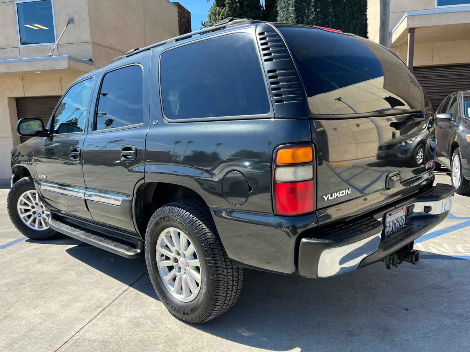 2004 /Grey GMC Yukon 2WD (1GKEC13T24R) with an 5.3L V8 OHV 16V engine, 4-Speed Automatic Overdrive transmission, located at 30 S. Berkeley Avenue, Pasadena, CA, 91107, (626) 248-7567, 34.145447, -118.109398 - This GMC Yukon drives really well and come with Dealer Limited Warranty for 30 days of 1000 miles, which ever comes first. Bad credit? We can help! We are the bank. All our cars are thoroughly inspected and reconditioned by our technicians. FREE CARFAX report. Stop by or call to speak with our frie - Photo #2