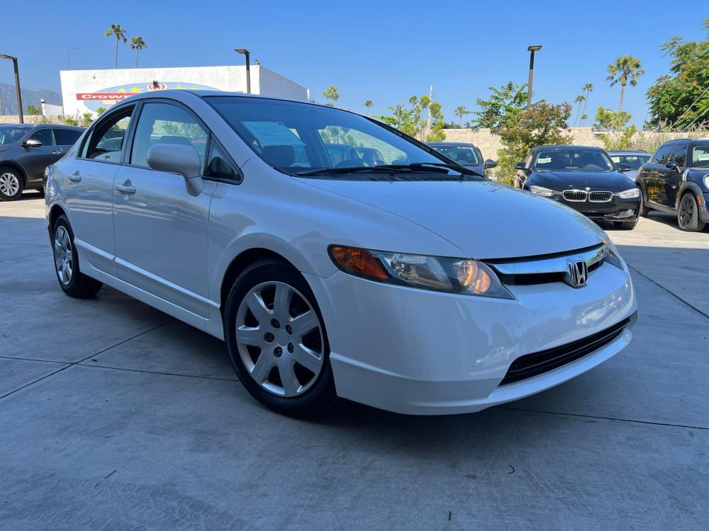 2008 Honda Civic LX Sedan AT (2HGFA16528H) with an 1.8L L4 SOHC 16V engine, 5-Speed Automatic Overdrive transmission, located at 30 S. Berkeley Avenue, Pasadena, CA, 91107, (626) 248-7567, 34.145447, -118.109398 - New paint job! New tires! Looks and drives good! Bad credit? We can help! We are the bank. All our cars are thoroughly inspected and reconditioned by our technicians. FREE CARFAX report. Stop by or call to speak with our friendly staff. Whether you have bad credit, no credit, bankruptcy, or reposse - Photo #5