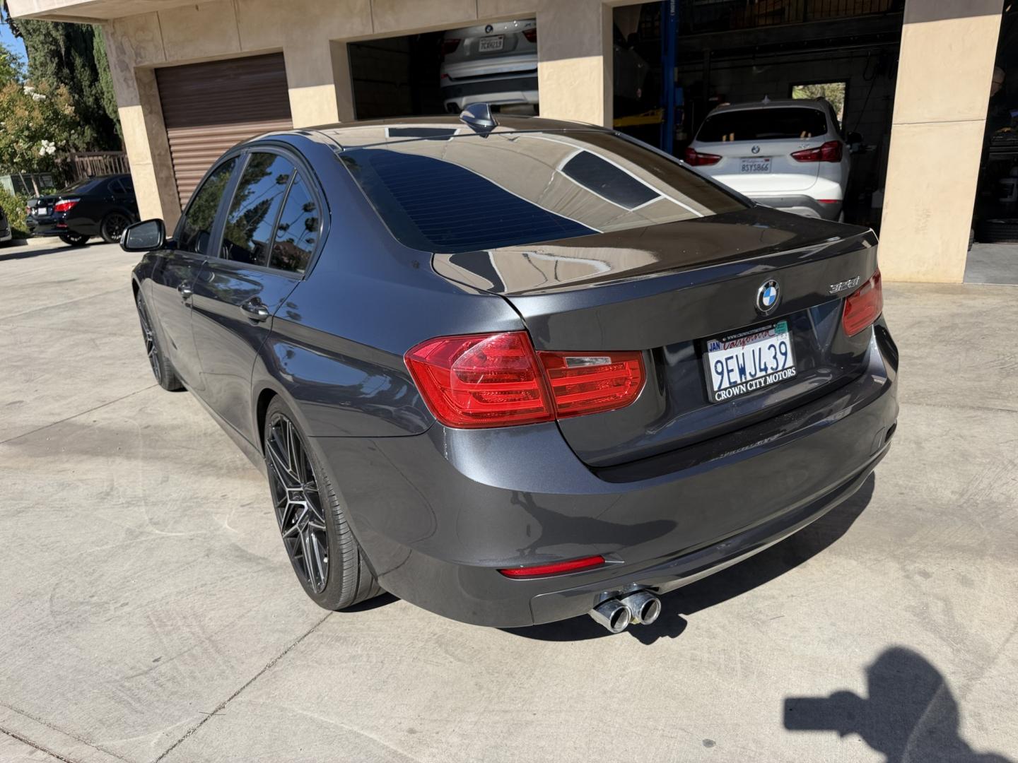 2013 Chestnut Bronze Metallic /Black BMW 3-Series 328i Sedan (WBA3C1C51DF) with an 2.0L L4 DOHC 16V engine, Automatic transmission, located at 30 S. Berkeley Avenue, Pasadena, CA, 91107, (626) 248-7567, 34.145447, -118.109398 - 2013 BMW 328i Sedan for Sale in Pasadena CA – Buy Here Pay Here BMW Financing – Bad Credit Auto Loans – In-House Financing Available Looking for a 2013 BMW 328i for sale in Pasadena, California? Crown City Motors is proud to offer this beautiful 2013 BMW 328i luxury sedan with easy financin- Photo#5