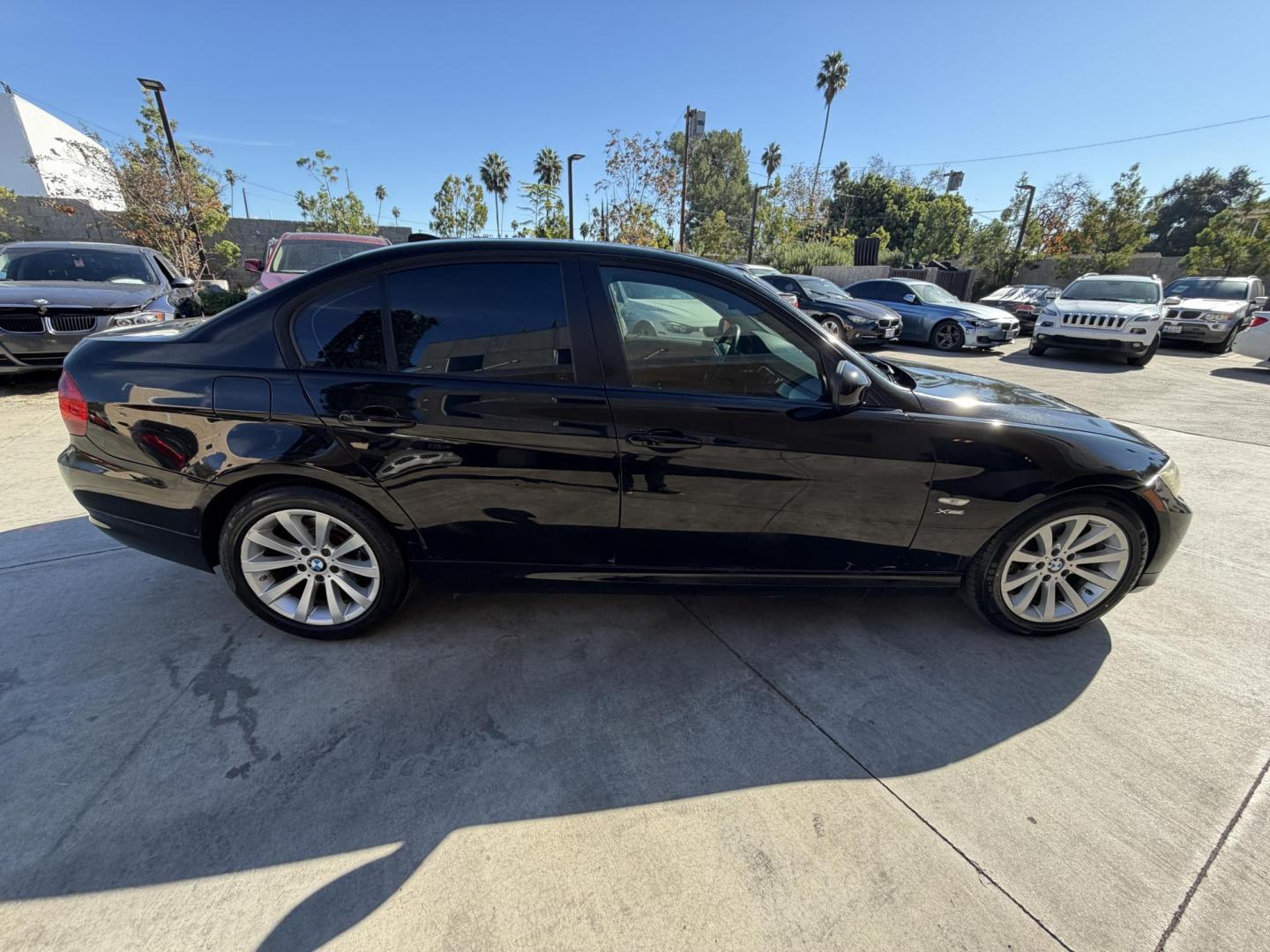 2011 BLACK /Peanut Interior BMW 3-Series 328i xDrive SA (WBAPK5G56BN) with an 3.0L L6 DOHC 24V engine, automatic transmission, located at 30 S. Berkeley Avenue, Pasadena, CA, 91107, (626) 248-7567, 34.145447, -118.109398 - Leather! Moon-roof! Premium Wheels! This 2011 BMW 3-Series 328i xDrive SA looks and drives well. Crown City Motors is a used “Buy Here Pay Here” car dealer in Pasadena CA. “Buy Here Pay Here” financing, means that when you purchase your vehicle from our dealership, that you make the payment - Photo#6