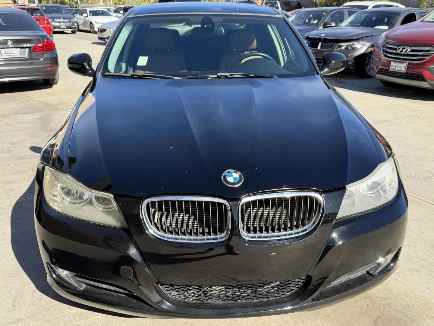 2011 BLACK /Peanut Interior BMW 3-Series 328i xDrive SA (WBAPK5G56BN) with an 3.0L L6 DOHC 24V engine, automatic transmission, located at 30 S. Berkeley Avenue, Pasadena, CA, 91107, (626) 248-7567, 34.145447, -118.109398 - Leather! Moon-roof! Premium Wheels! This 2011 BMW 3-Series 328i xDrive SA looks and drives well. Crown City Motors is a used “Buy Here Pay Here” car dealer in Pasadena CA. “Buy Here Pay Here” financing, means that when you purchase your vehicle from our dealership, that you make the payment - Photo#12