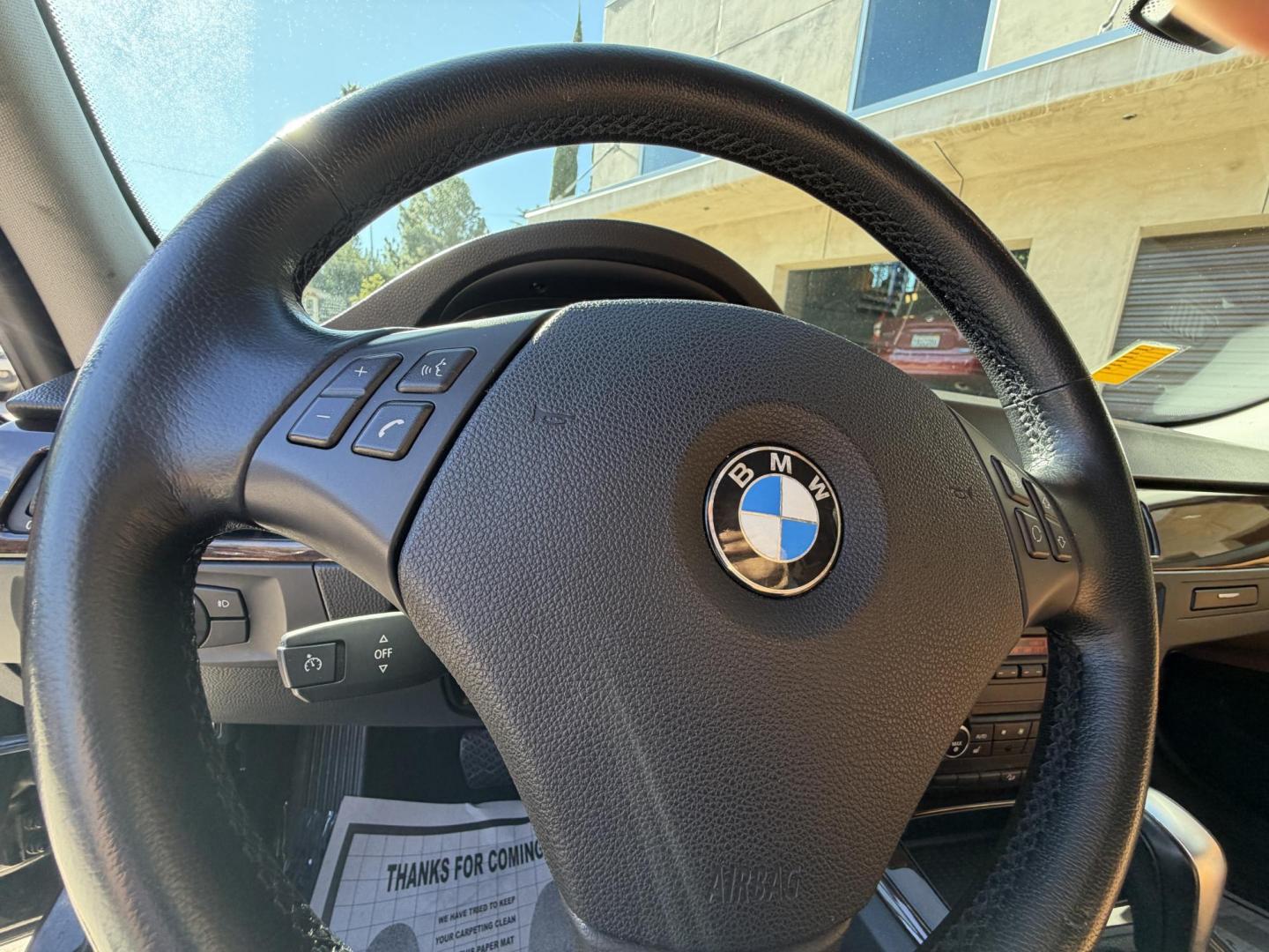 2011 BLACK /Peanut Interior BMW 3-Series 328i xDrive SA (WBAPK5G56BN) with an 3.0L L6 DOHC 24V engine, automatic transmission, located at 30 S. Berkeley Avenue, Pasadena, CA, 91107, (626) 248-7567, 34.145447, -118.109398 - Leather! Moon-roof! Premium Wheels! This 2011 BMW 3-Series 328i xDrive SA looks and drives well. Crown City Motors is a used “Buy Here Pay Here” car dealer in Pasadena CA. “Buy Here Pay Here” financing, means that when you purchase your vehicle from our dealership, that you make the payment - Photo#21