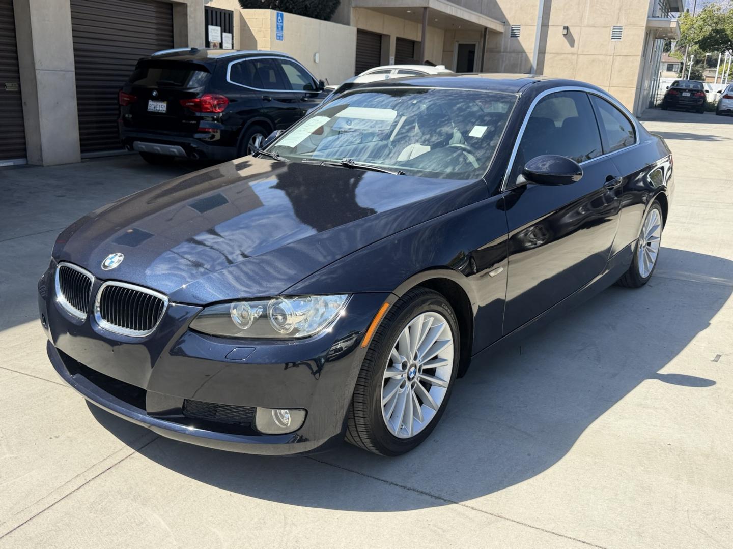 2009 BLACK /Gray BMW 3-Series 328xi Coupe (WBAWC33539P) with an 3.0L L6 DOHC 24V engine, Automatic transmission, located at 30 S. Berkeley Avenue, Pasadena, CA, 91107, (626) 248-7567, 34.145447, -118.109398 - Low Miles!! Leather Seats!!! X-DRIVE!! This 2009 BMW 3-Series 328xi Coupe looks and drives well. Bad Credit? We can help! We are the bank. All our cars are thoroughly inspected and reconditioned by our technicians. FREE CARFAX report. Stop by or call to speak with our friendly staff. Whether you h- Photo#8