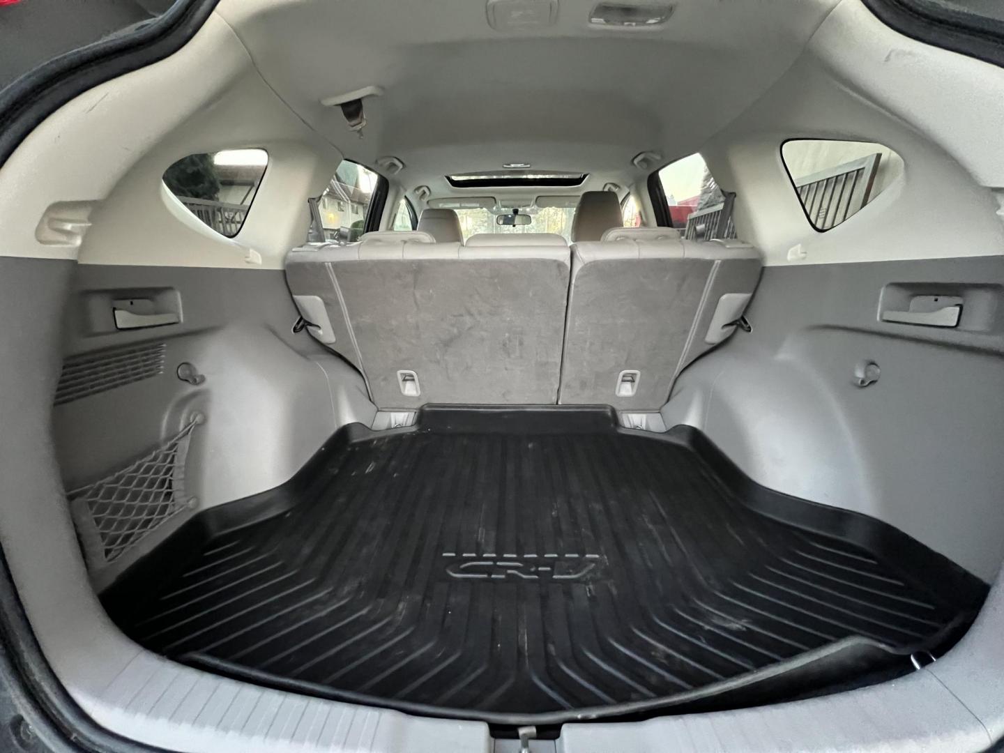 2015 BLUE /GRAY Honda CR-V EX-L 2WD (2HKRM3H70FH) with an 2.4L L4 DOHC 16V engine, Continuously Variable Transmission transmission, located at 30 S. Berkeley Avenue, Pasadena, CA, 91107, (626) 248-7567, 34.145447, -118.109398 - 2015 Honda CR-V EX-L – Blue Exterior | Gray Interior | Reliable SUV with Easy In-House Financing Take home this clean and dependable 2015 Honda CR-V EX-L, finished in a beautiful Blue exterior with a Gray leather interior. Known for its reliability, comfort, and resale value, the CR-V is one of - Photo#18