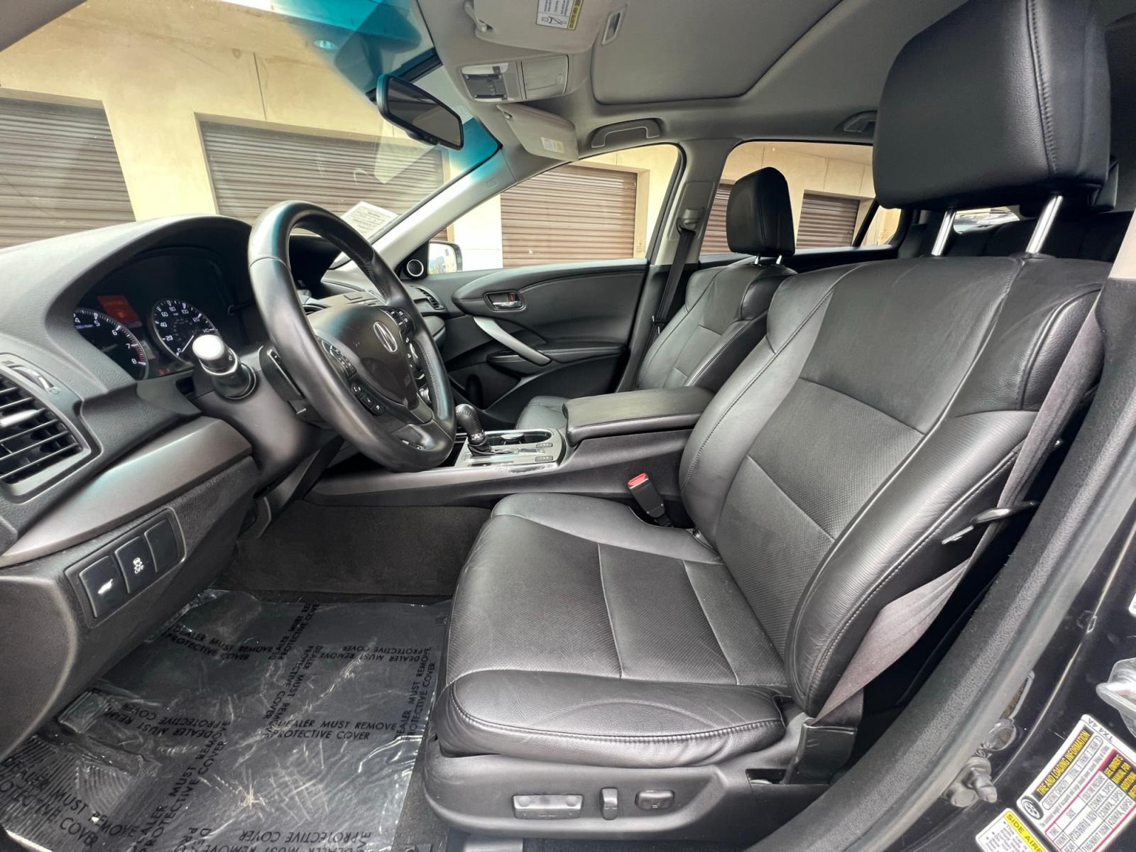 2015 Gray Acura RDX 6-Spd AT w/ Technology Package (5J8TB3H52FL) with an 2.3L L4 DOHC 16V engine, 6-Speed Automatic transmission, located at 30 S. Berkeley Avenue, Pasadena, CA, 91107, (626) 248-7567, 34.145447, -118.109398 - This 2015 ACURA RDX looks and drives well. Bad credit? We can help! We are the bank. Bad Credit? We can help! We are the bank. All our cars are thoroughly inspected and reconditioned by our technicians. FREE CARFAX report. Stop by or call to speak with our friendly staff. Whether you have bad credit - Photo #8