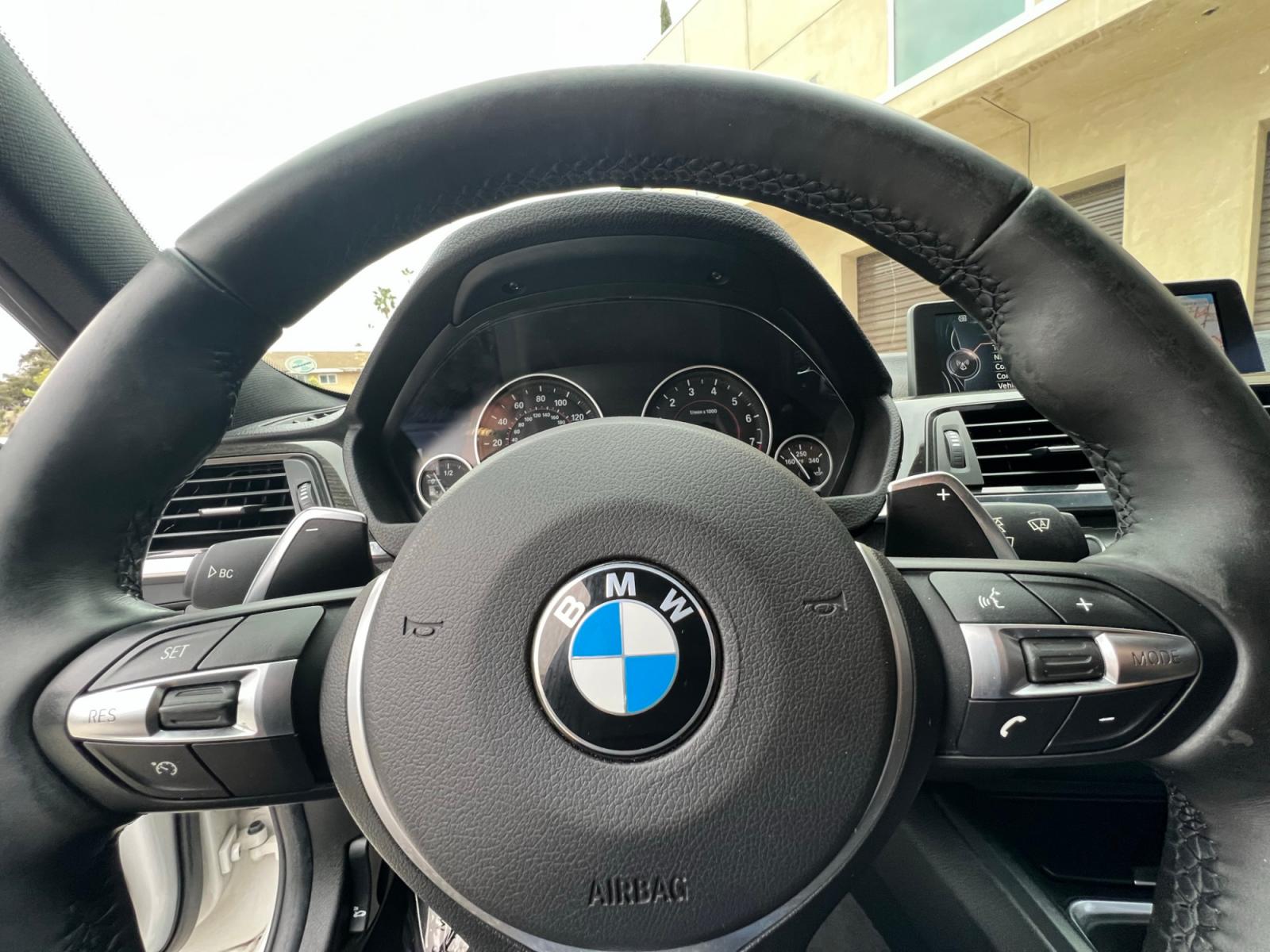 2015 White /Black BMW 3-Series 335i xDrive Sedan (WBA3B9G54FN) with an 3.0L L6 DOHC 24V engine, 8-Speed Automatic transmission, located at 30 S. Berkeley Avenue, Pasadena, CA, 91107, (626) 248-7567, 34.145447, -118.109398 - Navigation!! X-Drive!! Sport Package! Premium Wheels!! Moon-Roof!! This 2015 BMW 3-Series 335i xDrive Sedan looks and drives well. - Photo #16