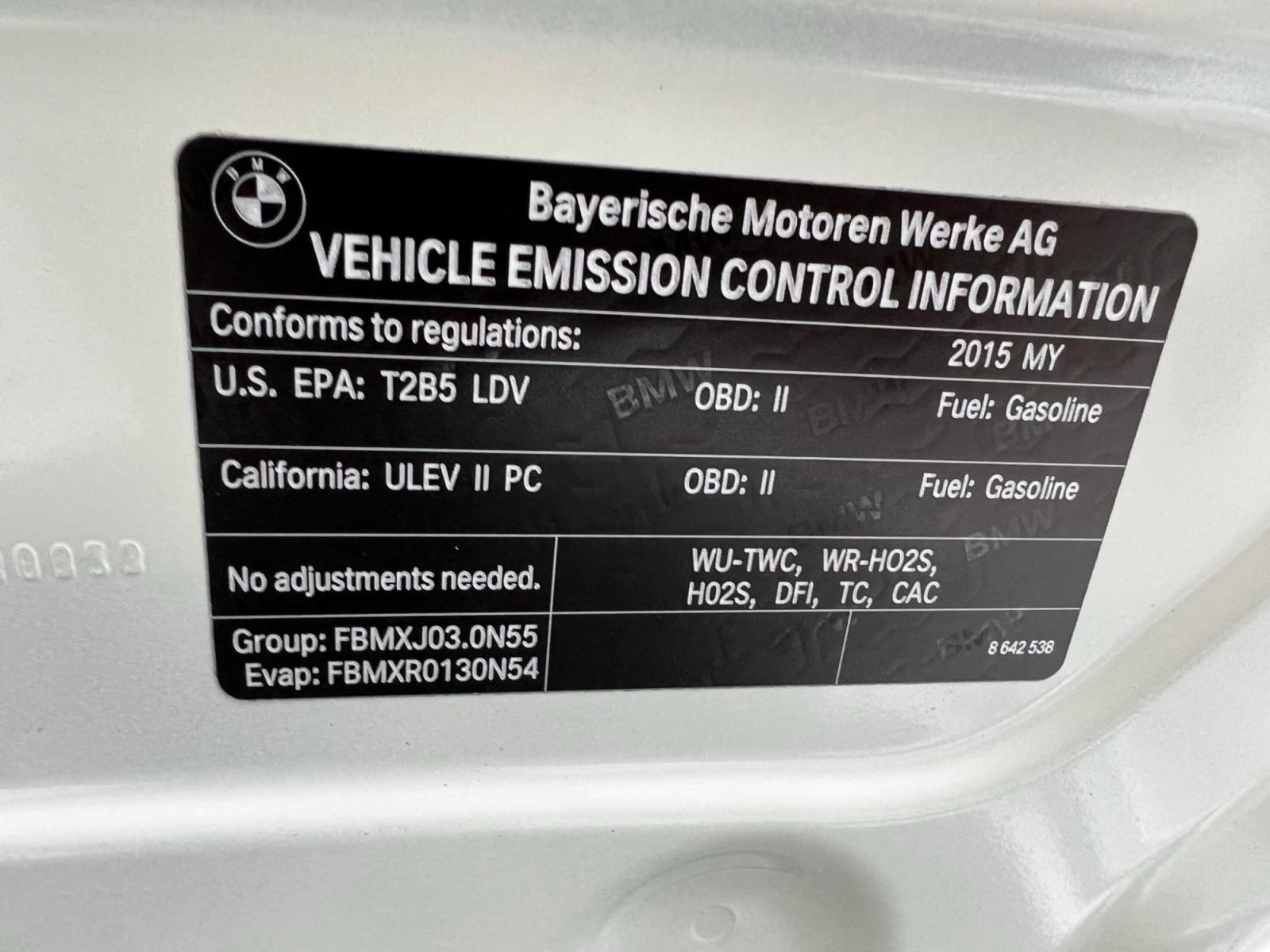 2015 White /Black BMW 3-Series 335i xDrive Sedan (WBA3B9G54FN) with an 3.0L L6 DOHC 24V engine, 8-Speed Automatic transmission, located at 30 S. Berkeley Avenue, Pasadena, CA, 91107, (626) 248-7567, 34.145447, -118.109398 - Navigation!! X-Drive!! Sport Package! Premium Wheels!! Moon-Roof!! This 2015 BMW 3-Series 335i xDrive Sedan looks and drives well. - Photo #18