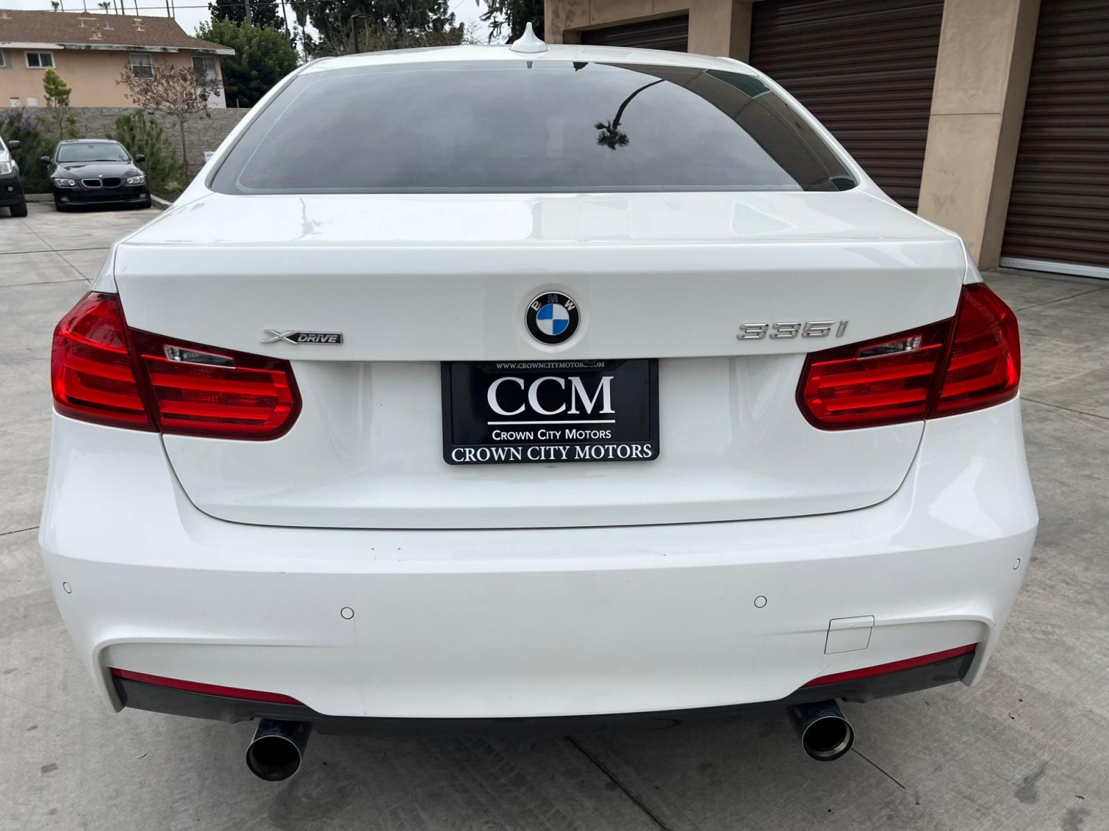 2015 White /Black BMW 3-Series 335i xDrive Sedan (WBA3B9G54FN) with an 3.0L L6 DOHC 24V engine, 8-Speed Automatic transmission, located at 30 S. Berkeley Avenue, Pasadena, CA, 91107, (626) 248-7567, 34.145447, -118.109398 - Navigation!! X-Drive!! Sport Package! Premium Wheels!! Moon-Roof!! This 2015 BMW 3-Series 335i xDrive Sedan looks and drives well. - Photo #3