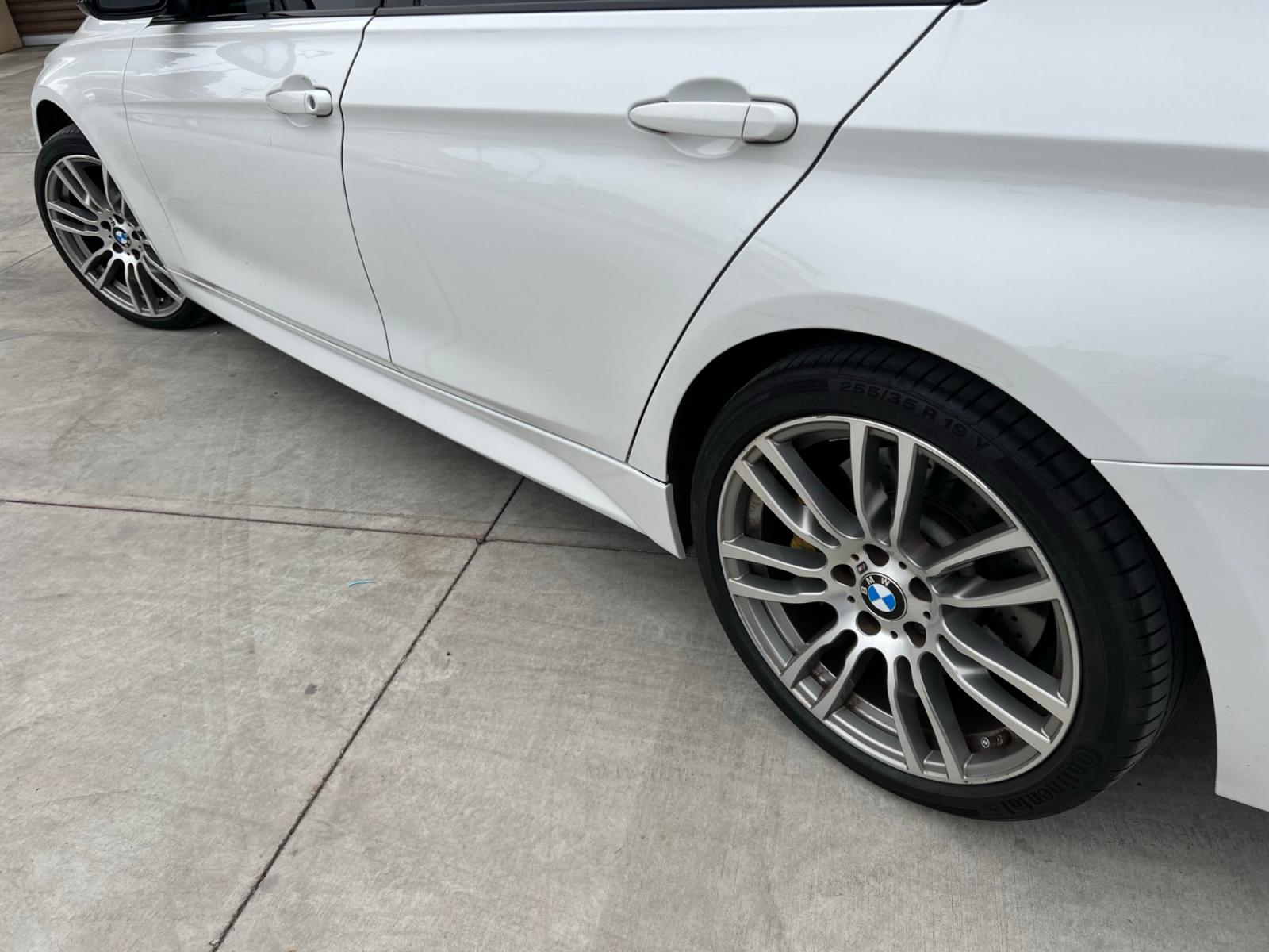 2015 White /Black BMW 3-Series 335i xDrive Sedan (WBA3B9G54FN) with an 3.0L L6 DOHC 24V engine, 8-Speed Automatic transmission, located at 30 S. Berkeley Avenue, Pasadena, CA, 91107, (626) 248-7567, 34.145447, -118.109398 - Navigation!! X-Drive!! Sport Package! Premium Wheels!! Moon-Roof!! This 2015 BMW 3-Series 335i xDrive Sedan looks and drives well. - Photo #6