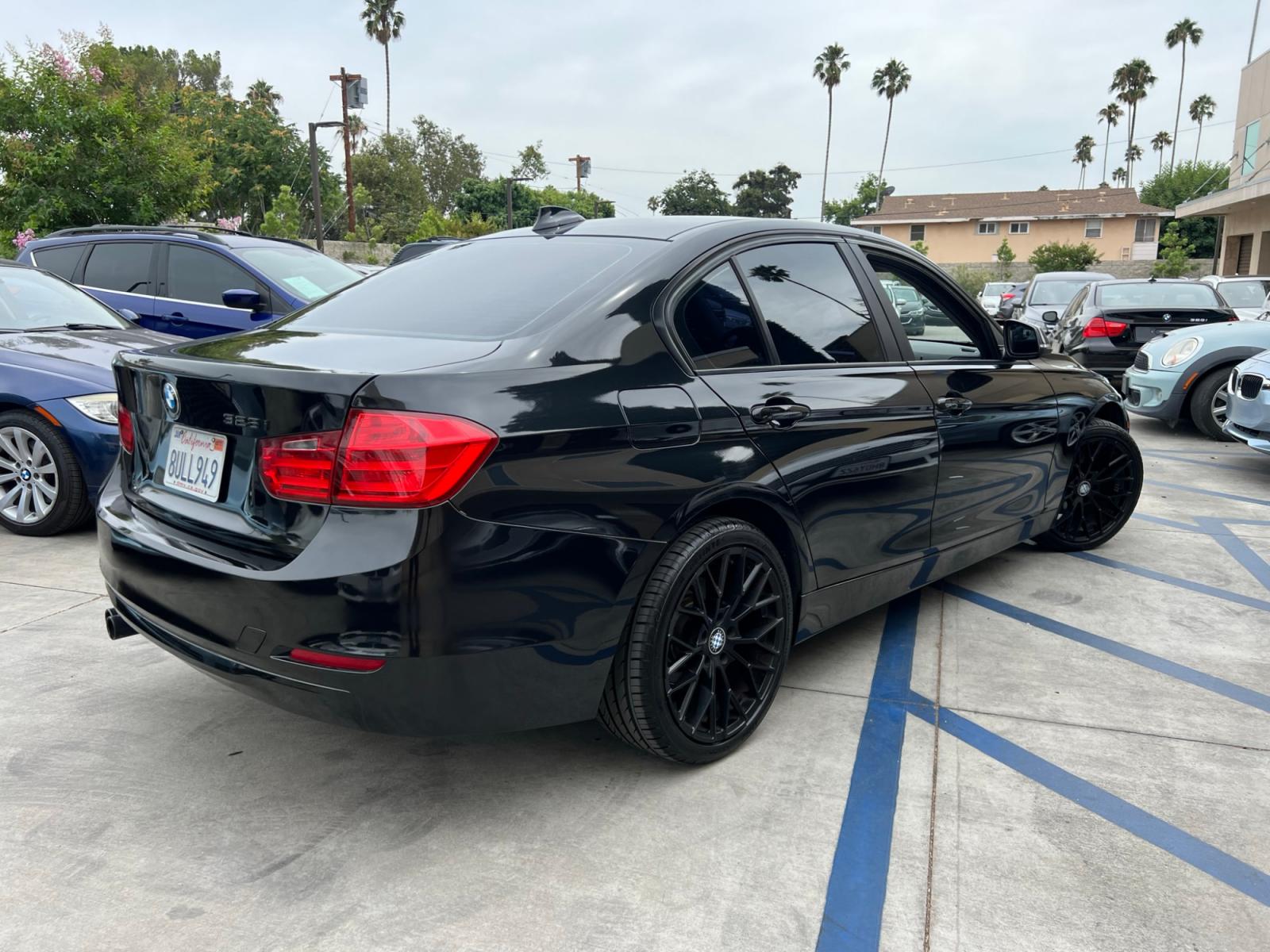 2013 Black /BLACK BMW 3-Series 328i Sedan - SULEV (WBA3C1G5XDN) with an 2.0L L4 DOHC 16V engine, Automatic transmission, located at 30 S. Berkeley Avenue, Pasadena, CA, 91107, (626) 248-7567, 34.145447, -118.109398 - Crown City Motors is a used “Buy Here Pay Here” car dealer in Pasadena CA. “Buy Here Pay Here” financing, means that when you purchase your vehicle from our dealership, that you make the payments to the dealership as well. We do not need the banks approval to get you approved for a used auto - Photo #5