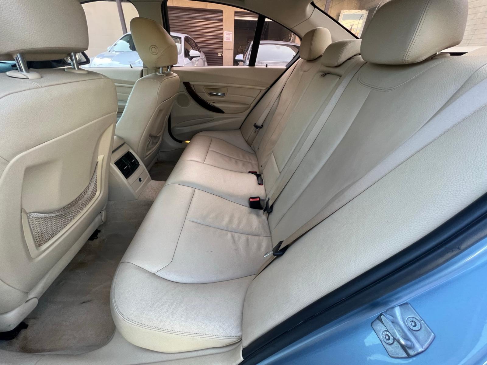 2014 BLUE /BEIGE BMW 3-Series 320i Sedan (WBA3B1G55EN) with an 2.0L L4 DOHC 16V engine, AUTOMATIC transmission, located at 30 S. Berkeley Avenue, Pasadena, CA, 91107, (626) 248-7567, 34.145447, -118.109398 - Crown City Motors is a used “Buy Here Pay Here” car dealer in Pasadena CA. “Buy Here Pay Here” financing, means that when you purchase your vehicle from our dealership, that you make the payments to the dealership as well. We do not need the banks approval to get you approved for a used auto - Photo #18