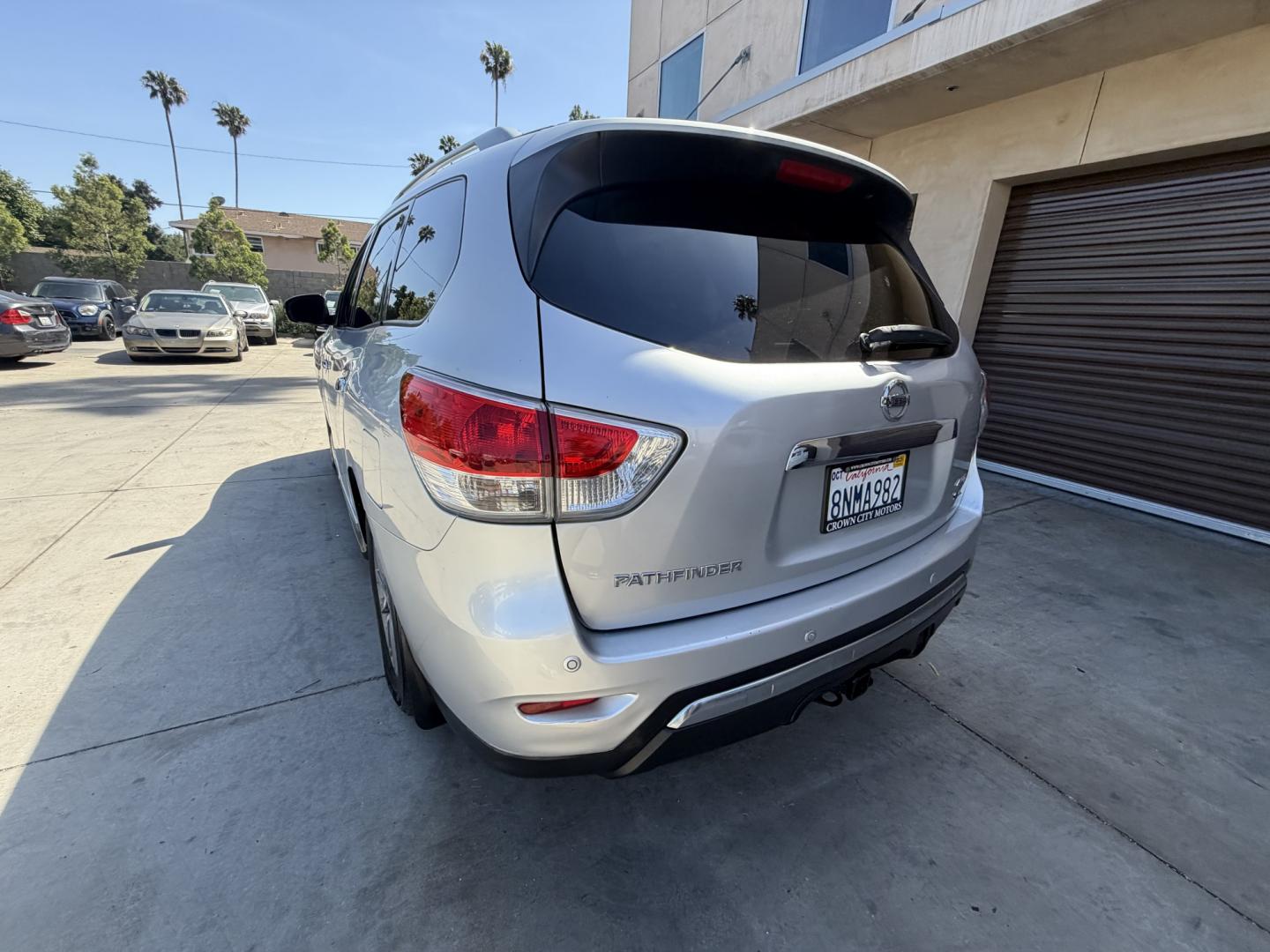 2015 Silver Nissan Pathfinder (5N1AR2MM6FC) , AUTOMATIC transmission, located at 30 S. Berkeley Avenue, Pasadena, CA, 91107, (626) 248-7567, 34.145447, -118.109398 - Crown City Motors is a used “Buy Here Pay Here” car dealer in Pasadena CA. “Buy Here Pay Here” financing, means that when you purchase your vehicle from our dealership, that you make the payments to the dealership as well. We do not need the banks approval to get you approved for a used auto - Photo#2