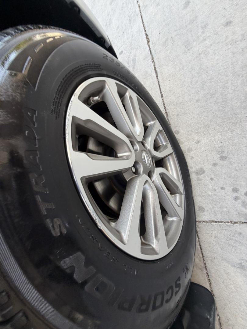 2015 Silver Nissan Pathfinder (5N1AR2MM6FC) , AUTOMATIC transmission, located at 30 S. Berkeley Avenue, Pasadena, CA, 91107, (626) 248-7567, 34.145447, -118.109398 - Crown City Motors is a used “Buy Here Pay Here” car dealer in Pasadena CA. “Buy Here Pay Here” financing, means that when you purchase your vehicle from our dealership, that you make the payments to the dealership as well. We do not need the banks approval to get you approved for a used auto - Photo#20