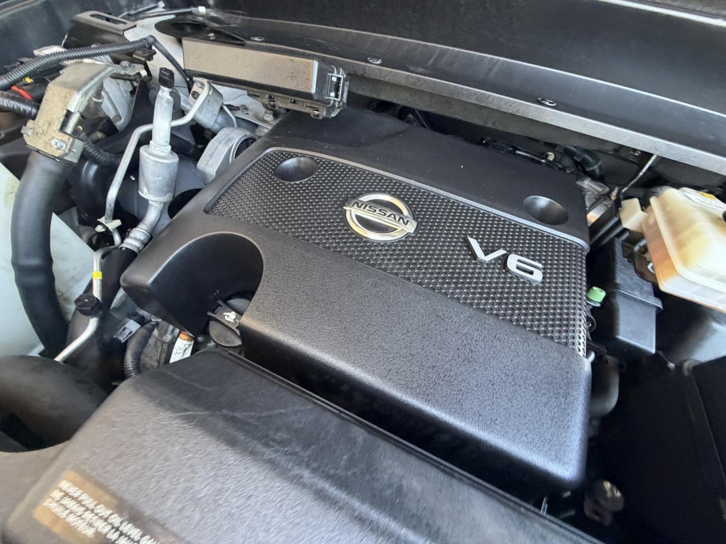 2015 Silver Nissan Pathfinder (5N1AR2MM6FC) , AUTOMATIC transmission, located at 30 S. Berkeley Avenue, Pasadena, CA, 91107, (626) 248-7567, 34.145447, -118.109398 - Crown City Motors is a used “Buy Here Pay Here” car dealer in Pasadena CA. “Buy Here Pay Here” financing, means that when you purchase your vehicle from our dealership, that you make the payments to the dealership as well. We do not need the banks approval to get you approved for a used auto - Photo#30