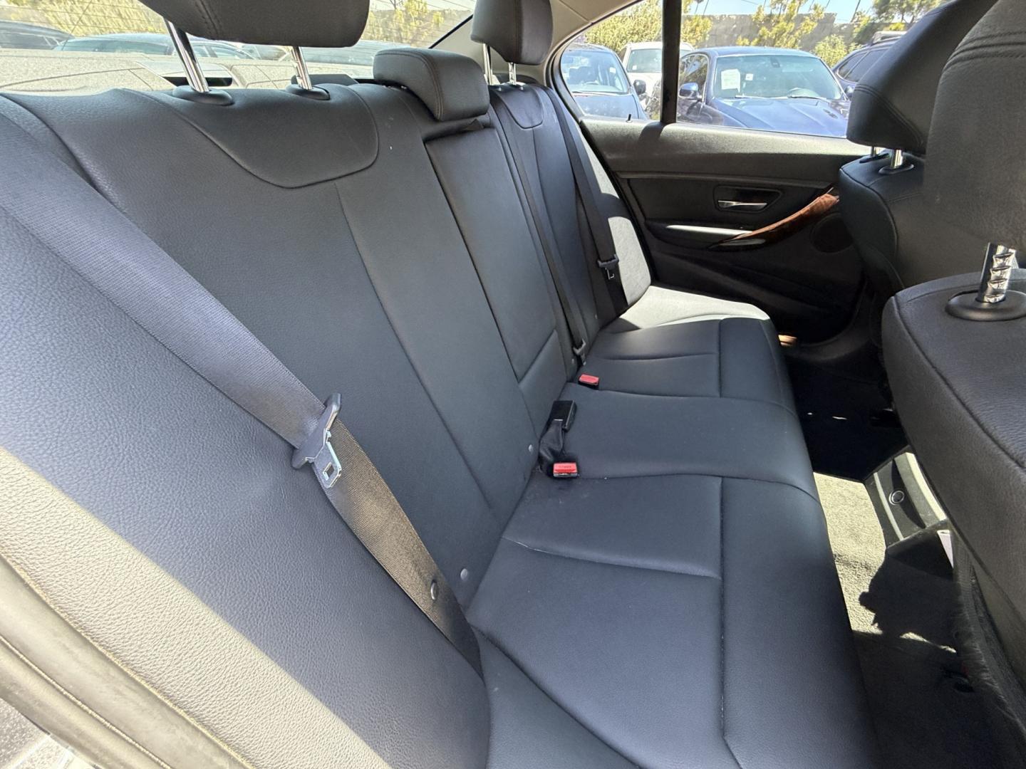 2014 Gray /Black BMW 3-Series leather (WBA3B1C52EK) with an 4 Cylinder engine, Automatic transmission, located at 30 S. Berkeley Avenue, Pasadena, CA, 91107, (626) 248-7567, 34.145447, -118.109398 - DEALER IDENTIFIER: Crown City Motors Sales | Buy Here Pay Here Pasadena TARGET REGIONS: Pasadena, San Gabriel Valley, Riverside, San Bernardino FINANCING SPECIALTY: Subprime Auto Lending, In-House Financing, Bad Credit Car Loans CA VEHICLE: 2014 BMW 320i Sedan (VIN: WBA3B1C52EK134294 | Stock: K13- Photo#13