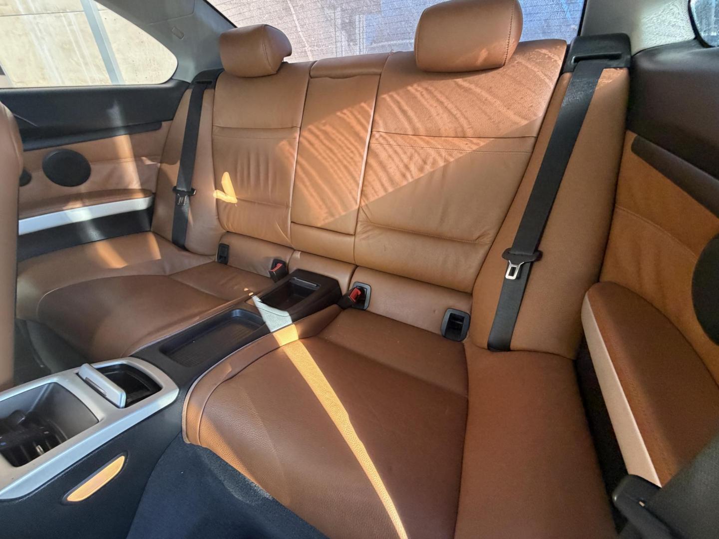 2007 Black /South African Safari BMW 3-Series Leather (WBAWV135X7P) with an Inline 6 engine, Maual transmission, located at 30 S. Berkeley Avenue, Pasadena, CA, 91107, (626) 248-7567, 34.145447, -118.109398 - 6 speed!!! this 2007 BMW 3-Series 328i Coupe looks and drives well. Looking for a reliable ride but struggling with bad credit? Our dealership has got you covered with our impressive selection of used vehicles, including the sleek and stylish 2007 BMW 328i Coupe 2D with a manual transmission. Thes - Photo#7