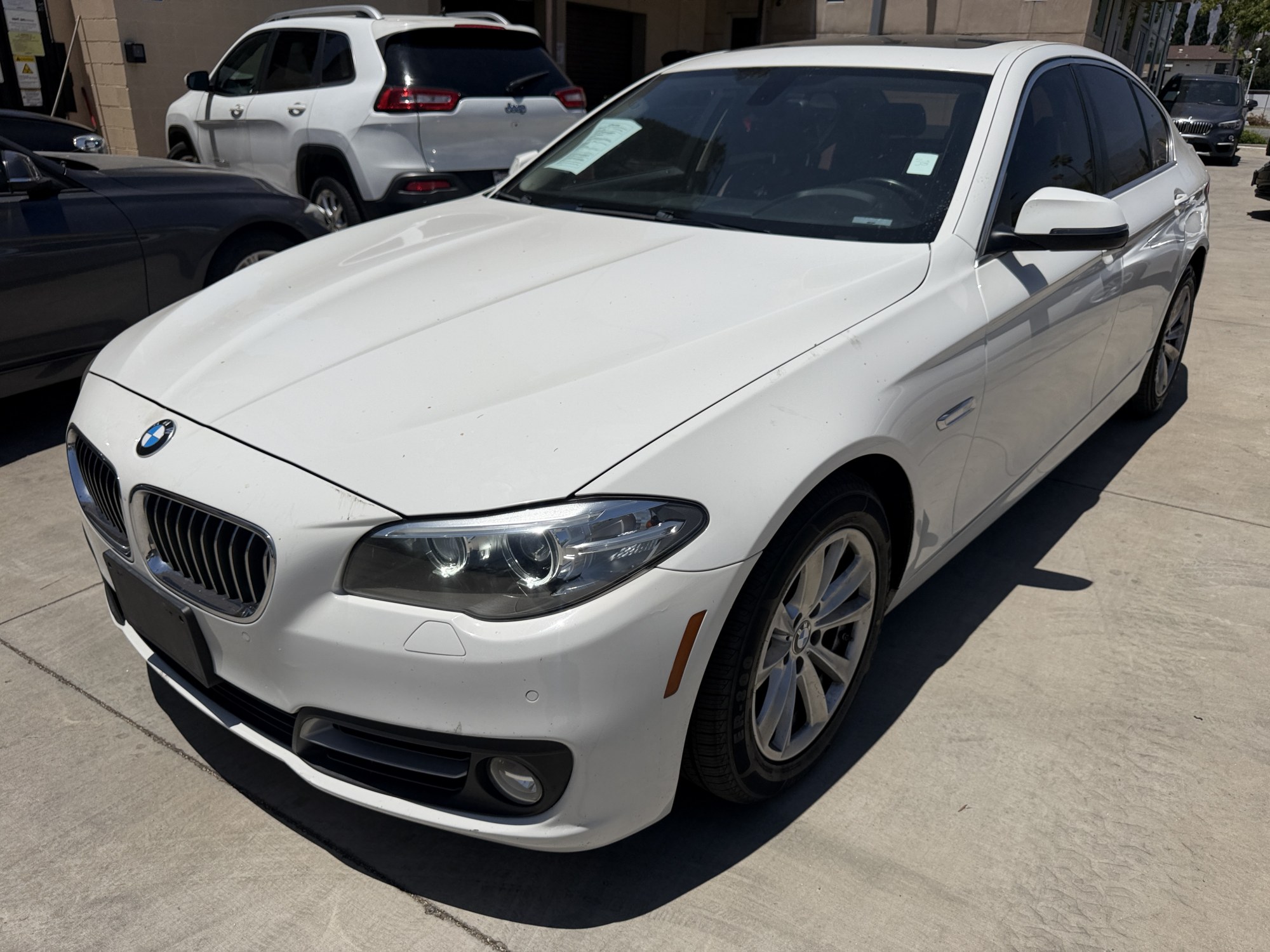photo of 2015 BMW 5-Series 528i xDrive