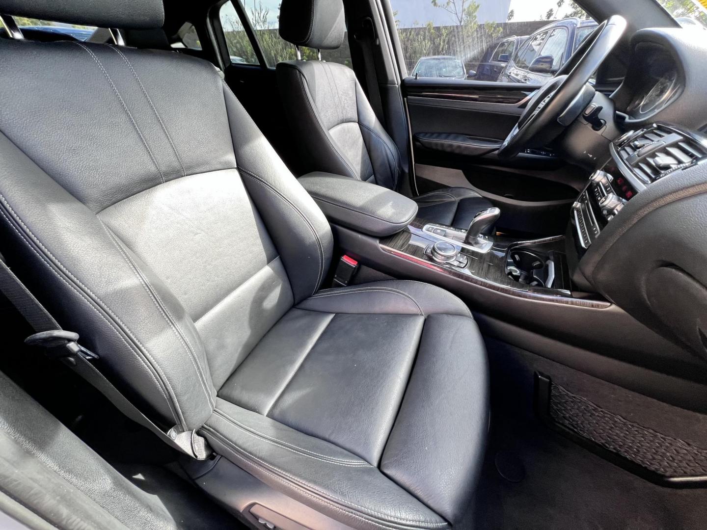 2015 Alpine White /Black BMW X4 Leather (5UXXW3C59F0) with an 2.0 engine, Automatic transmission, located at 30 S. Berkeley Avenue, Pasadena, CA, 91107, (626) 248-7567, 34.145447, -118.109398 - Discover the 2015 BMW X4 xDrive28i: Luxury Meets Affordability Are you in the market for a luxury vehicle that doesn't break the bank? Look no further than the 2015 BMW X4 xDrive28i. This impressive model offers the perfect blend of performance, style, and affordability. At our dealership, we under - Photo#20