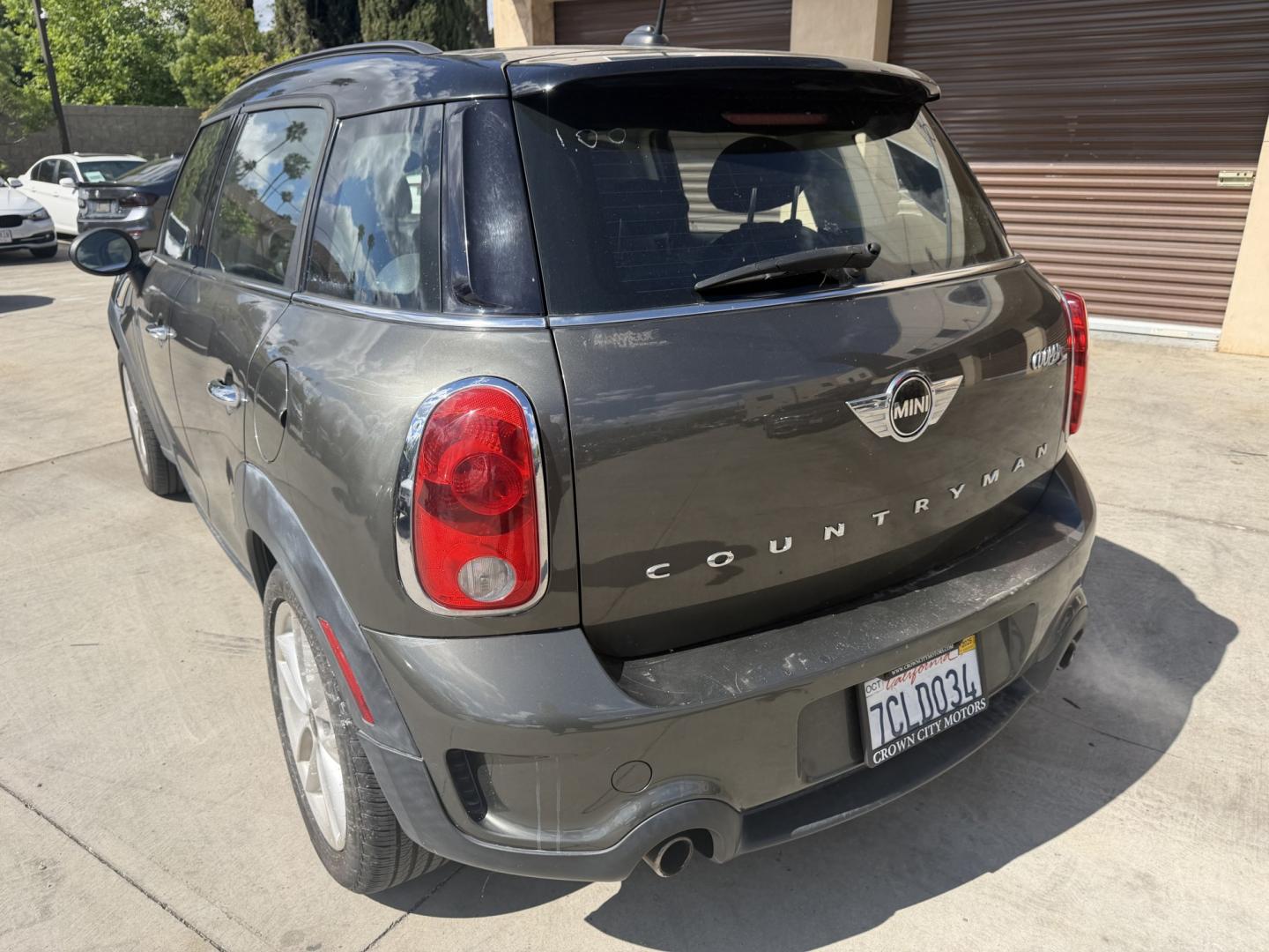 2013 Mineral Grey Metallic /Black Mini Countryman S (WMWZC3C51DW) with an 1.6L L4 DOHC 16V TURBO engine, located at 30 S. Berkeley Avenue, Pasadena, CA, 91107, (626) 248-7567, 34.145447, -118.109398 - Looking for a reliable, affordable used car with easy financing in Pasadena, CA? This 2013 MINI Cooper Hardtop (VIN: WMWZC3C51DWP24173) is the perfect combination of style, fuel efficiency, and performance—available now at Crown City Motors with Buy Here Pay Here financing options designed for all - Photo#2