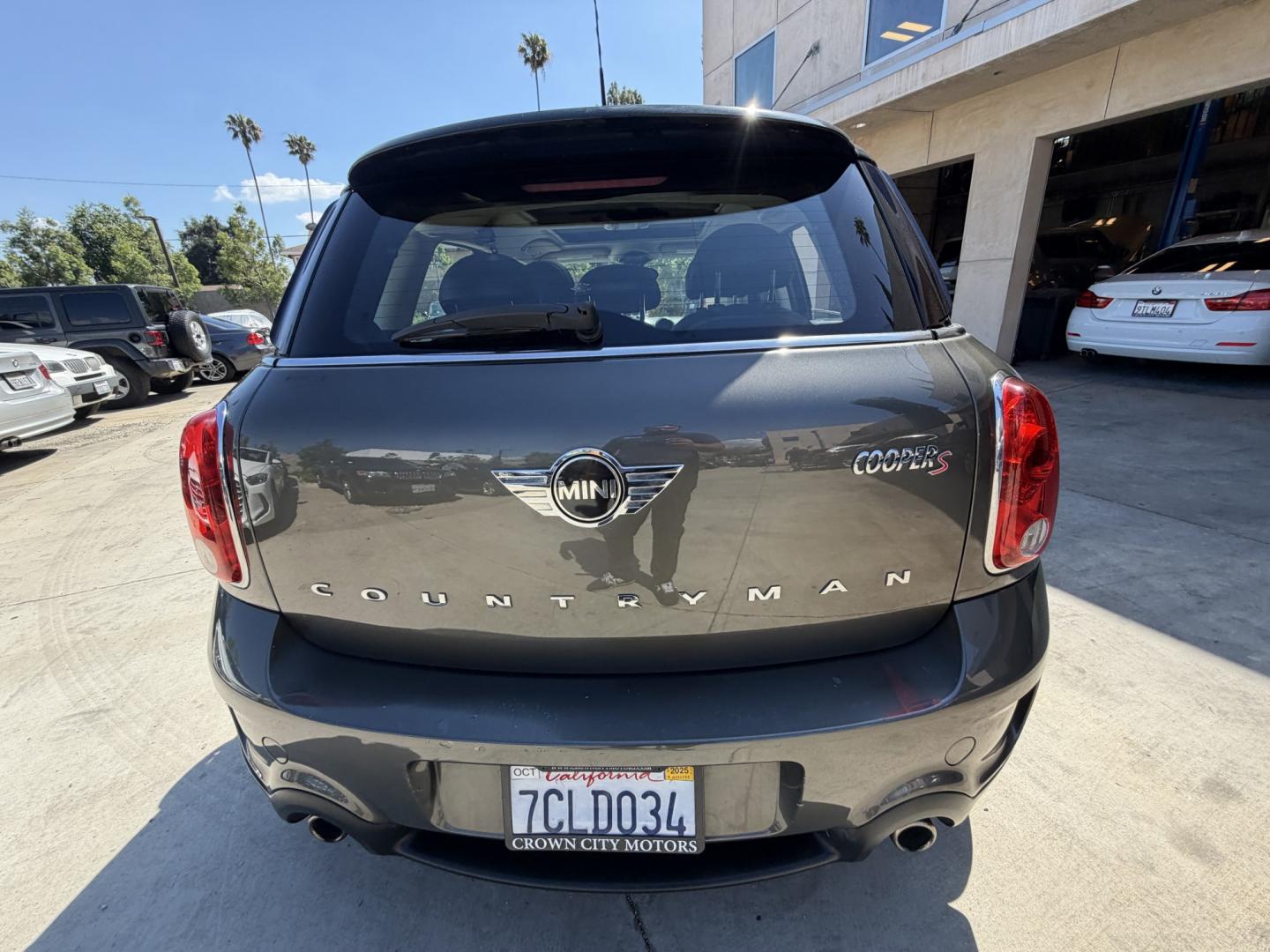 2013 Mineral Grey Metallic /Black Mini Countryman S (WMWZC3C51DW) with an 1.6L L4 DOHC 16V TURBO engine, located at 30 S. Berkeley Avenue, Pasadena, CA, 91107, (626) 248-7567, 34.145447, -118.109398 - Looking for a reliable, affordable used car with easy financing in Pasadena, CA? This 2013 MINI Cooper Hardtop (VIN: WMWZC3C51DWP24173) is the perfect combination of style, fuel efficiency, and performance—available now at Crown City Motors with Buy Here Pay Here financing options designed for all - Photo#13