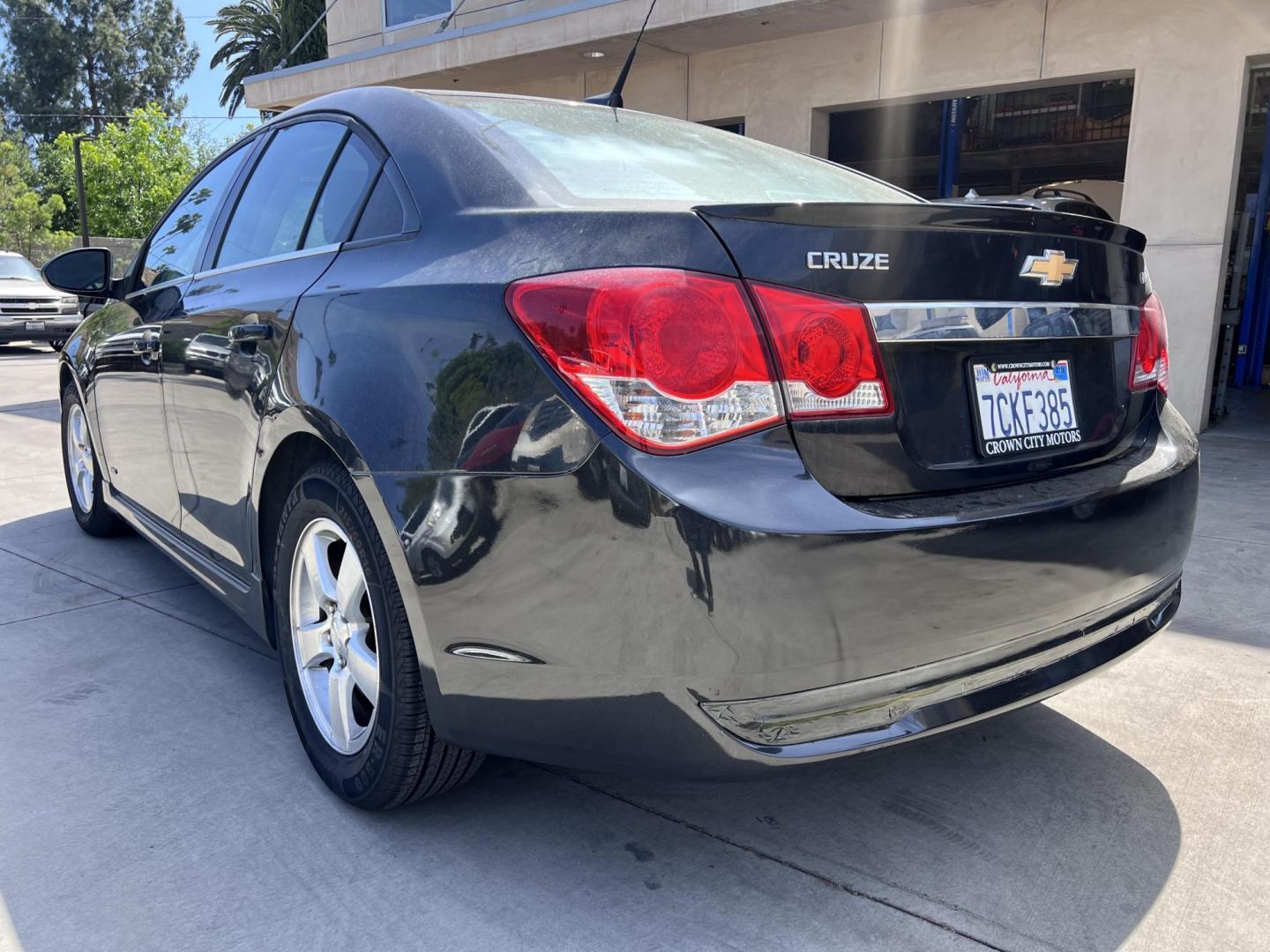 2012 Stormy BLue /Gray Chevrolet Cruze 1LT (1G1PF5SC9C7) with an 1.4L L4 DOHC 16V TURBO engine, 6-Speed Automatic transmission, located at 30 S. Berkeley Avenue, Pasadena, CA, 91107, (626) 248-7567, 34.145447, -118.109398 - 2012 Chevrolet Cruze LT – Affordable, Fuel-Efficient, and Buy Here Pay Here Approved in Pasadena! If you're looking for a practical, reliable, and stylish compact sedan that’s perfect for daily driving and easy on the wallet, this 2012 Chevrolet Cruze LT 1LT might be your next ride. Whether you - Photo#1