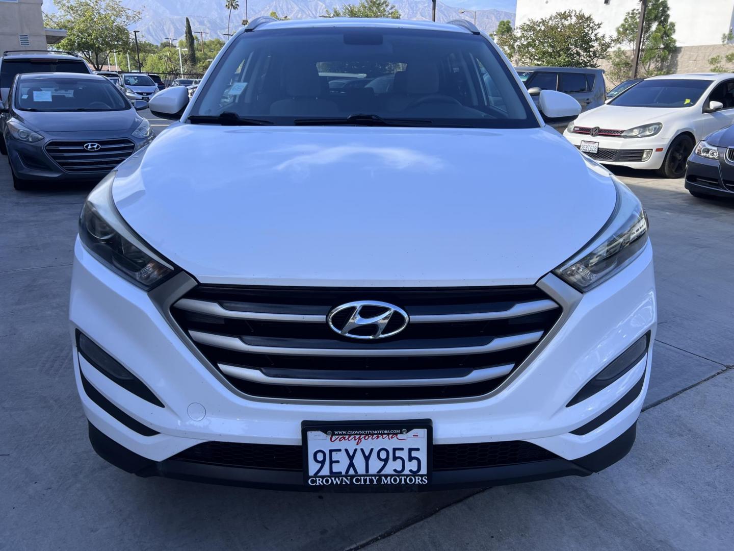 2017 White /Black Hyundai Tucson SE w/Preferred Package AWD (KM8J3CA41HU) with an 2.0L L4 DOHC 16V engine, 6A transmission, located at 30 S. Berkeley Avenue, Pasadena, CA, 91107, (626) 248-7567, 34.145447, -118.109398 - 2017 Hyundai Tucson SE – Buy Here Pay Here – No Credit Needed – Crown City Motors in Pasadena, CA Looking for a reliable and stylish SUV that fits your budget and helps you get back on the road today? Look no further than this 2017 Hyundai Tucson SE, now available at Crown City Motors, your - Photo#16