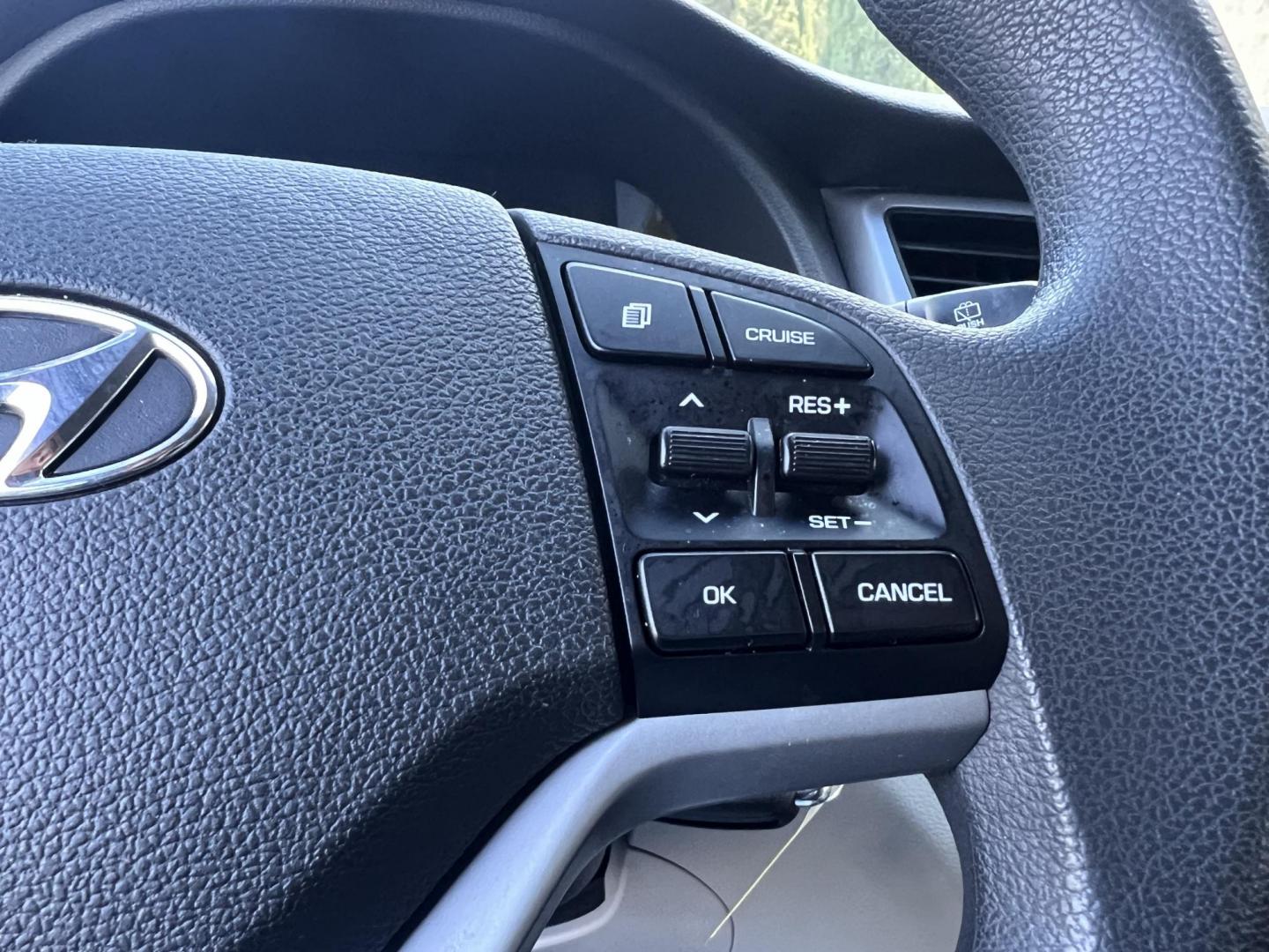 2017 White /Black Hyundai Tucson SE w/Preferred Package AWD (KM8J3CA41HU) with an 2.0L L4 DOHC 16V engine, 6A transmission, located at 30 S. Berkeley Avenue, Pasadena, CA, 91107, (626) 248-7567, 34.145447, -118.109398 - 2017 Hyundai Tucson SE – Buy Here Pay Here – No Credit Needed – Crown City Motors in Pasadena, CA Looking for a reliable and stylish SUV that fits your budget and helps you get back on the road today? Look no further than this 2017 Hyundai Tucson SE, now available at Crown City Motors, your - Photo#33