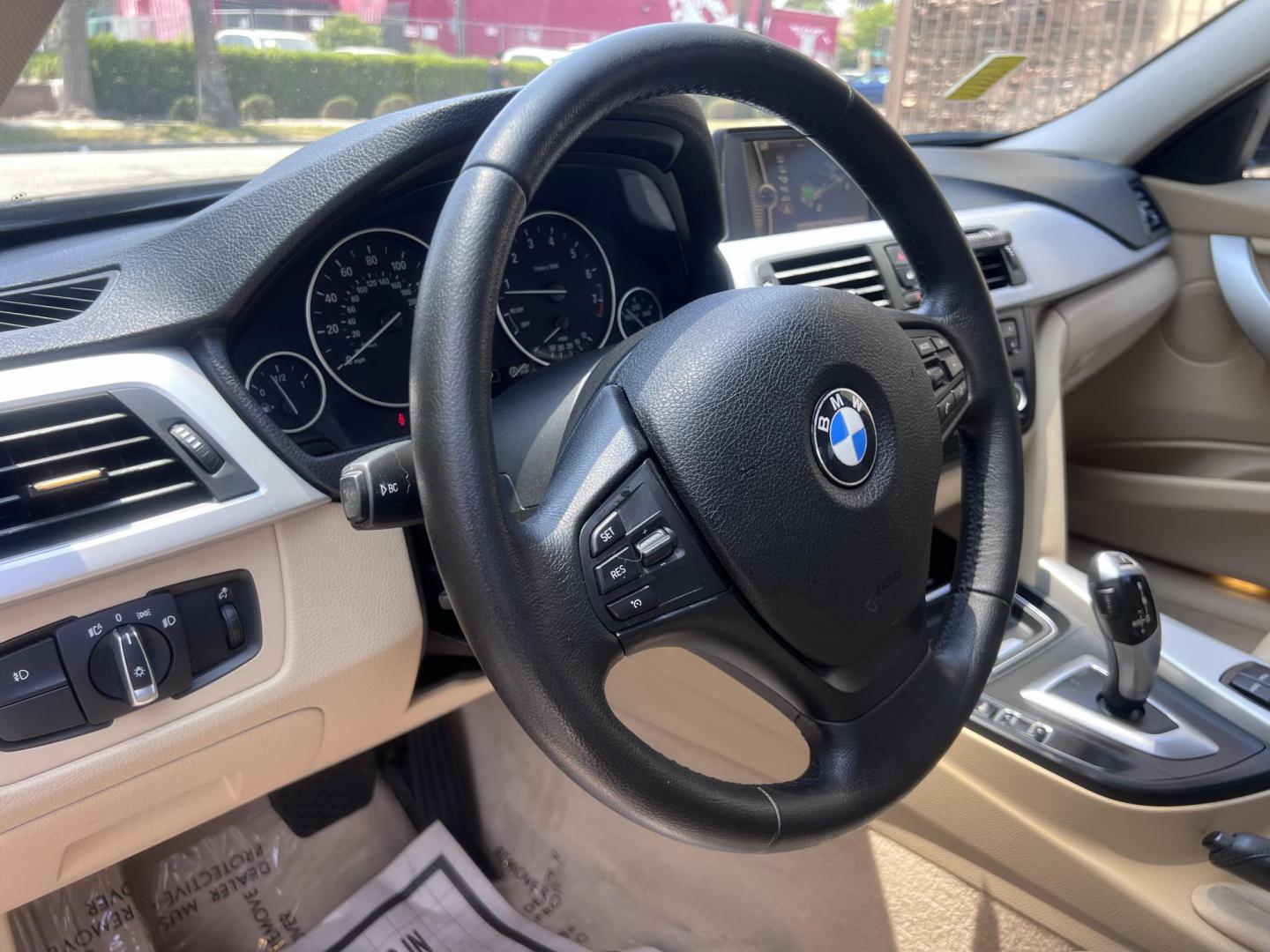 2013 Gray /BEIGE BMW 3-Series 328i Sedan (WBA3C1C58DF) with an 2.0L L4 DOHC 16V engine, located at 30 S. Berkeley Avenue, Pasadena, CA, 91107, (626) 248-7567, 34.145447, -118.109398 - Crown City Motors is a used “Buy Here Pay Here” car dealer in Pasadena CA. “Buy Here Pay Here” financing, means that when you purchase your vehicle from our dealership, that you make the payments to the dealership as well. We do not need the banks approval to get you approved for a used auto - Photo#11