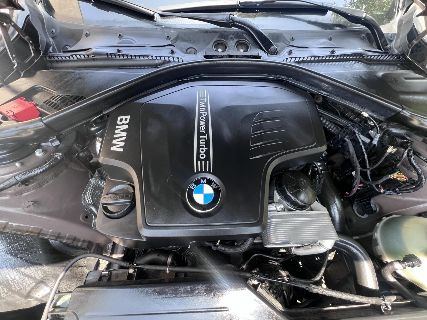 2013 Gray /BEIGE BMW 3-Series 328i Sedan (WBA3C1C58DF) with an 2.0L L4 DOHC 16V engine, located at 30 S. Berkeley Avenue, Pasadena, CA, 91107, (626) 248-7567, 34.145447, -118.109398 - Crown City Motors is a used “Buy Here Pay Here” car dealer in Pasadena CA. “Buy Here Pay Here” financing, means that when you purchase your vehicle from our dealership, that you make the payments to the dealership as well. We do not need the banks approval to get you approved for a used auto - Photo#25