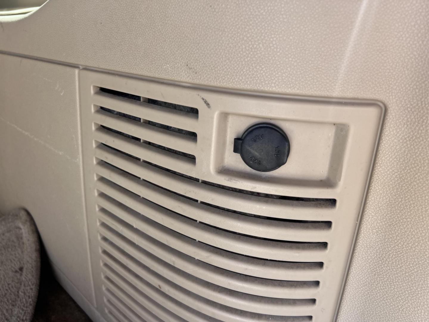 2011 Silver Metallic /Tan Chevrolet Suburban LTZ 1500 4WD (1GNSKKE31BR) with an 5.3L V8 OHV 16V FFV engine, 4-Speed Automatic transmission, located at 30 S. Berkeley Avenue, Pasadena, CA, 91107, (626) 248-7567, 34.145447, -118.109398 - 2011 Chevrolet Suburban LT 4WD – 3rd Row – $995 Down – Buy Here Pay Here – Bad Credit OK – Crown City Motors – Pasadena, CA Looking for a full-size SUV that offers unmatched space, power, and versatility? Look no further than this 2011 Chevrolet Suburban LT 4WD, now available at Crown - Photo#26