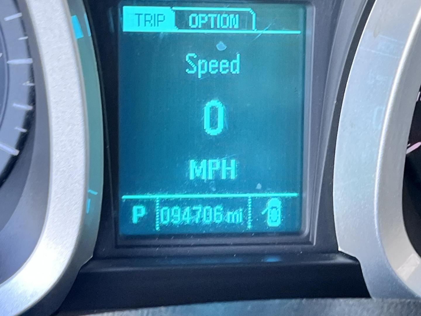 2017 Gray /Black Chevrolet Equinox LS 2WD (2GNALBEK9H1) with an 2.4L L4 DOHC 16V FFV engine, 6A transmission, located at 30 S. Berkeley Avenue, Pasadena, CA, 91107, (626) 248-7567, 34.145447, -118.109398 - 2017 Chevrolet Equinox LS – Fuel-Efficient SUV – Buy Here Pay Here – $995 Down – Bad Credit OK – Crown City Motors – Pasadena, CA Need a dependable SUV with room for the family, great fuel economy, and affordable payments? This 2017 Chevrolet Equinox LS is the perfect compact SUV for - Photo#27