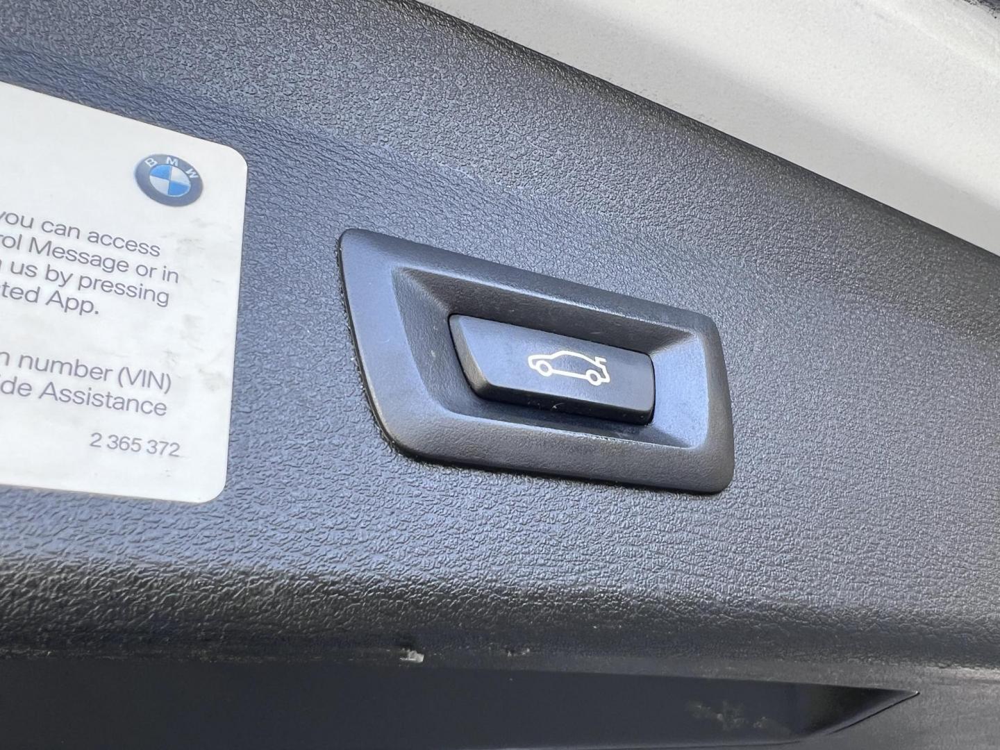 2018 Silver Metallic /Black BMW X1 sDrive28i (WBXHU7C34J5) with an 2.0L L4 DOHC 16V engine, 8A transmission, located at 30 S. Berkeley Avenue, Pasadena, CA, 91107, (626) 248-7567, 34.145447, -118.109398 - 2018 BMW X1 xDrive28i – Luxury, Performance, and Affordability in One SUV VIN: WBXHU7C34J5H42594 Location: Crown City Motors, Pasadena, CA Status: Available Now – Clean Title – Financing Options for All Credit Types Looking for a luxury crossover SUV that combines sporty performance, ele - Photo#26