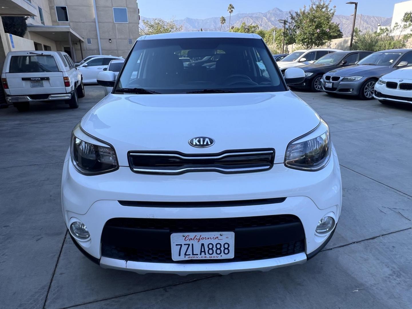 2018 White /Black Kia Soul + (KNDJP3A50J7) with an 2.0L L4 DOHC 16V engine, 6A transmission, located at 30 S. Berkeley Avenue, Pasadena, CA, 91107, (626) 248-7567, 34.145447, -118.109398 - Photo#14