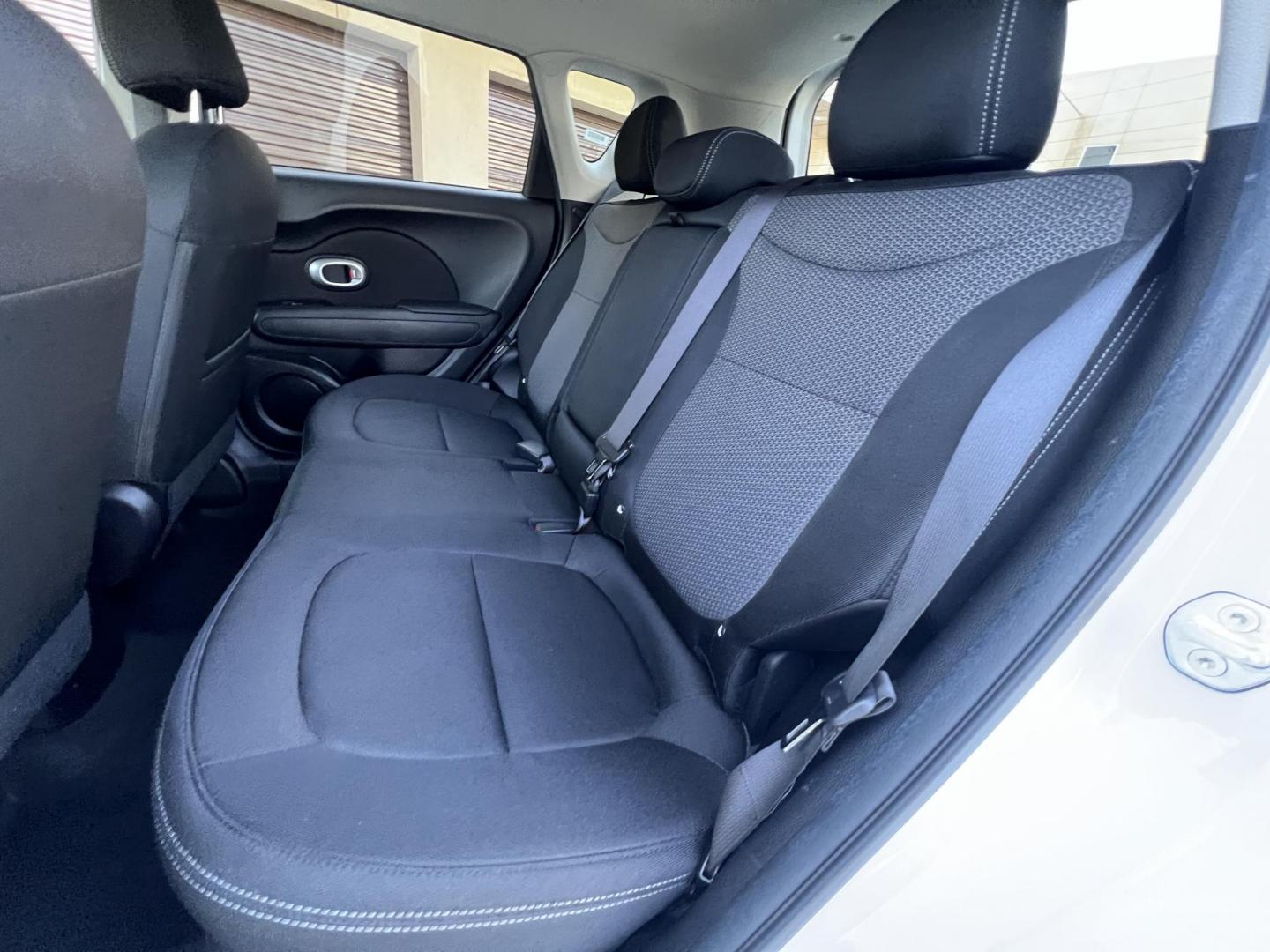 2018 White /Black Kia Soul + (KNDJP3A50J7) with an 2.0L L4 DOHC 16V engine, 6A transmission, located at 30 S. Berkeley Avenue, Pasadena, CA, 91107, (626) 248-7567, 34.145447, -118.109398 - Photo#22