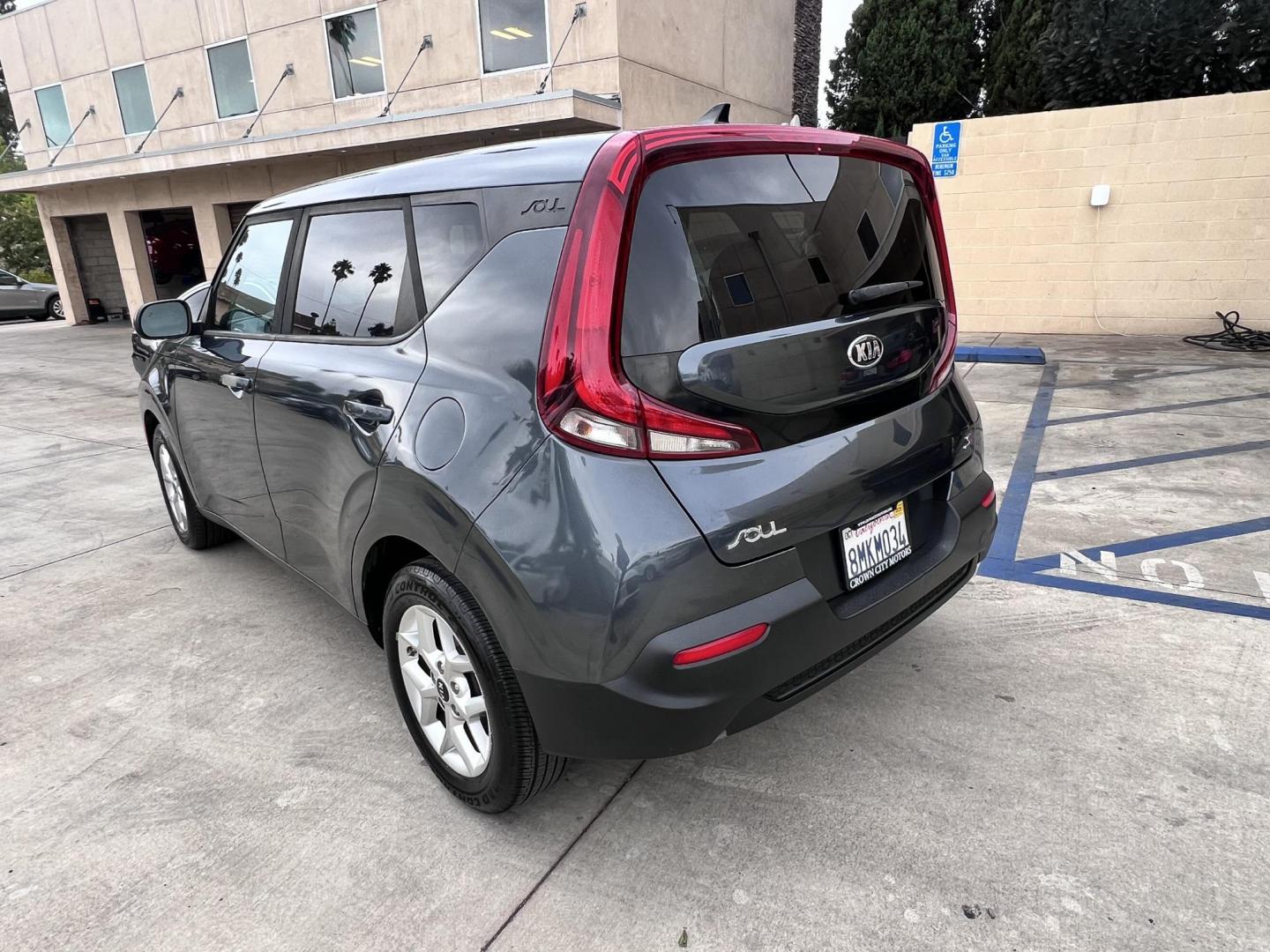 2020 Kia Soul S (KNDJ23AU0L7) with an 2.0L L4 DOHC 16V engine, CVT transmission, located at 30 S. Berkeley Avenue, Pasadena, CA, 91107, (626) 248-7567, 34.145447, -118.109398 - Crown City Motors is a used “Buy Here Pay Here” car dealer in Pasadena CA. “Buy Here Pay Here” financing, means that when you purchase your vehicle from our dealership, that you make the payments to the dealership as well. We do not need the banks approval to get you approved for a used auto - Photo#8