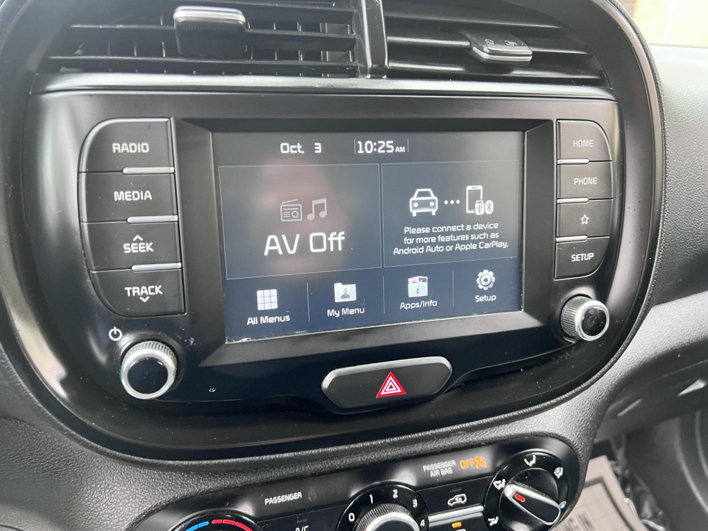 2020 Kia Soul S (KNDJ23AU0L7) with an 2.0L L4 DOHC 16V engine, CVT transmission, located at 30 S. Berkeley Avenue, Pasadena, CA, 91107, (626) 248-7567, 34.145447, -118.109398 - Crown City Motors is a used “Buy Here Pay Here” car dealer in Pasadena CA. “Buy Here Pay Here” financing, means that when you purchase your vehicle from our dealership, that you make the payments to the dealership as well. We do not need the banks approval to get you approved for a used auto - Photo#16