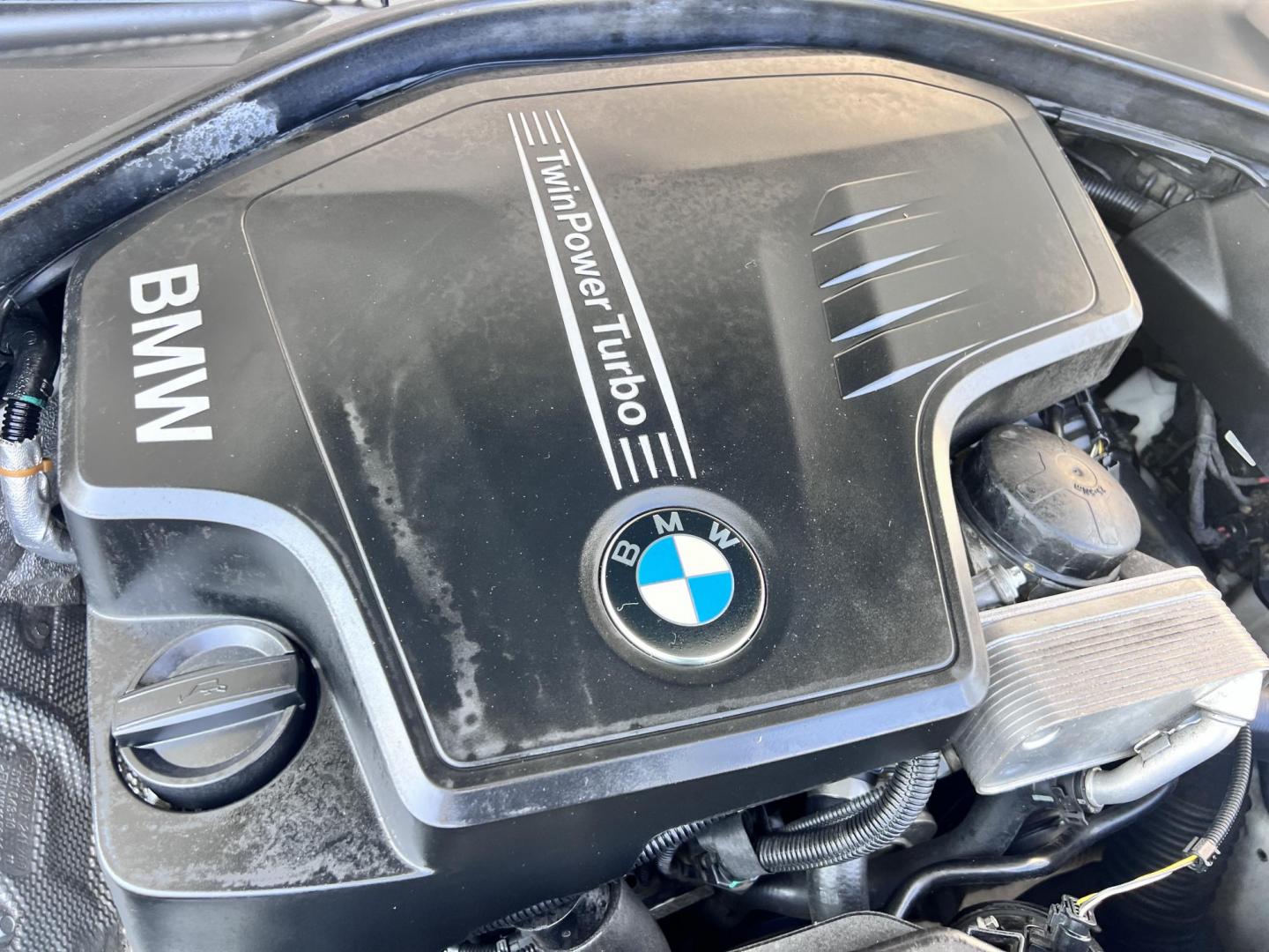 2015 White BMW 3-Series 328i SULEV (WBA3C1C56FK) with an 2.0L L4 DOHC 16V engine, 8-Speed Automatic transmission, located at 30 S. Berkeley Avenue, Pasadena, CA, 91107, (626) 248-7567, 34.145447, -118.109398 - Crown City Motors is a used “Buy Here Pay Here” car dealer in Pasadena CA. “Buy Here Pay Here” financing, means that when you purchase your vehicle from our dealership, that you make the payments to the dealership as well. We do not need the banks approval to get you approved for a used auto - Photo#28