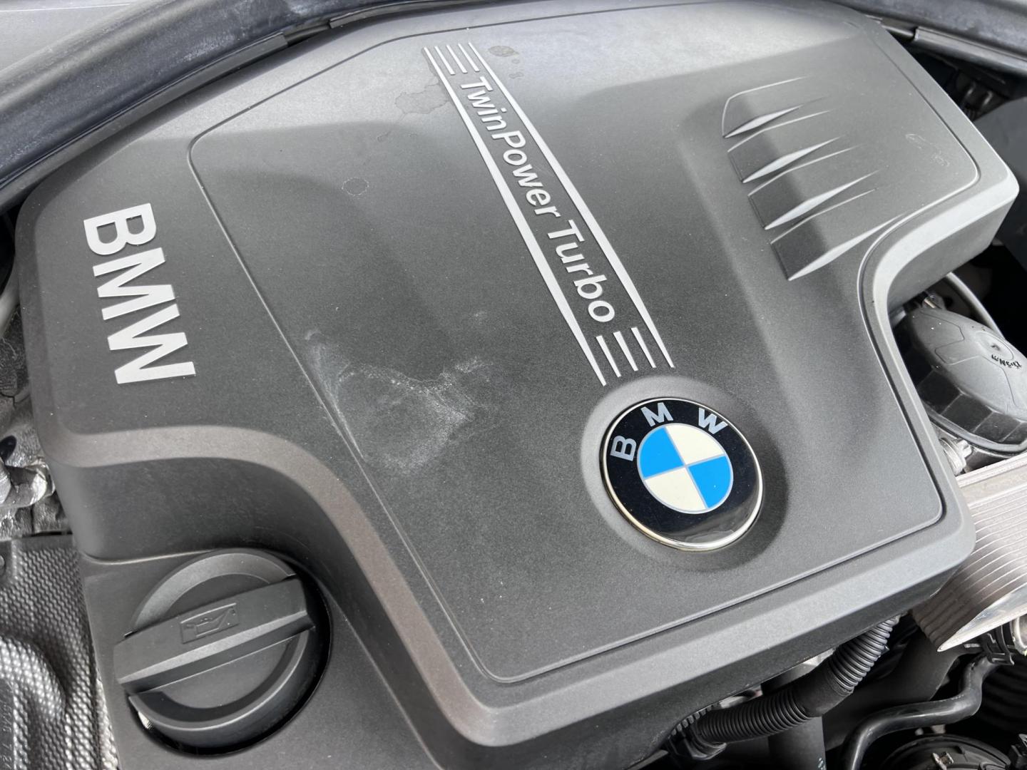 2015 White /black BMW 4-Series 428i SULEV Coupe (WBA3N7C58FK) with an 2.0L L4 DOHC 16V engine, 8-Speed Automatic transmission, located at 30 S. Berkeley Avenue, Pasadena, CA, 91107, (626) 248-7567, 34.145447, -118.109398 - Crown City Motors is a used “Buy Here Pay Here” car dealer in Pasadena CA. “Buy Here Pay Here” financing, means that when you purchase your vehicle from our dealership, that you make the payments to the dealership as well. We do not need the banks approval to get you approved for a used auto - Photo#23