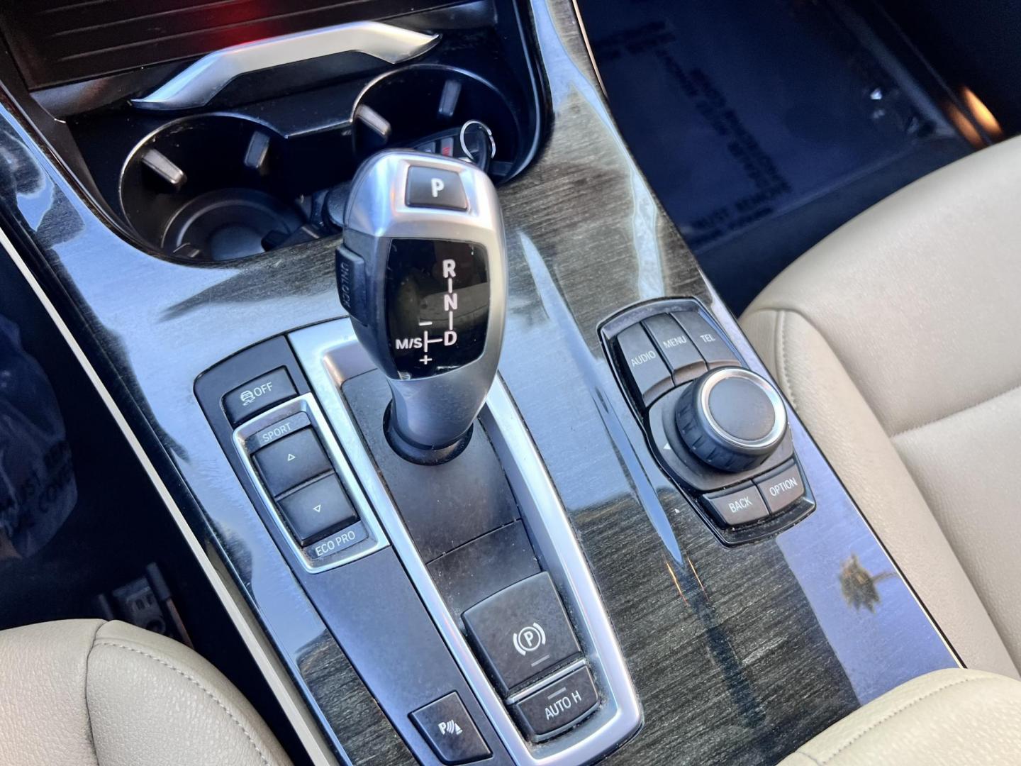 2017 Black /Tan BMW X3 sDrive28i (5UXWZ7C34H0) with an 2.0L L4 DOHC 16V engine, 8A transmission, located at 30 S. Berkeley Avenue, Pasadena, CA, 91107, (626) 248-7567, 34.145447, -118.109398 - Buy Here Pay Here – Crown City Motors Pasadena, CA Bad Credit? No Credit? You’re Approved! Apply Now ? Start Your Application Reference VIN: 5UXWZ7C34H0V88008 At Crown City Motors, we believe everyone deserves reliable transportation—regardless of credit history. If banks have said n - Photo#24