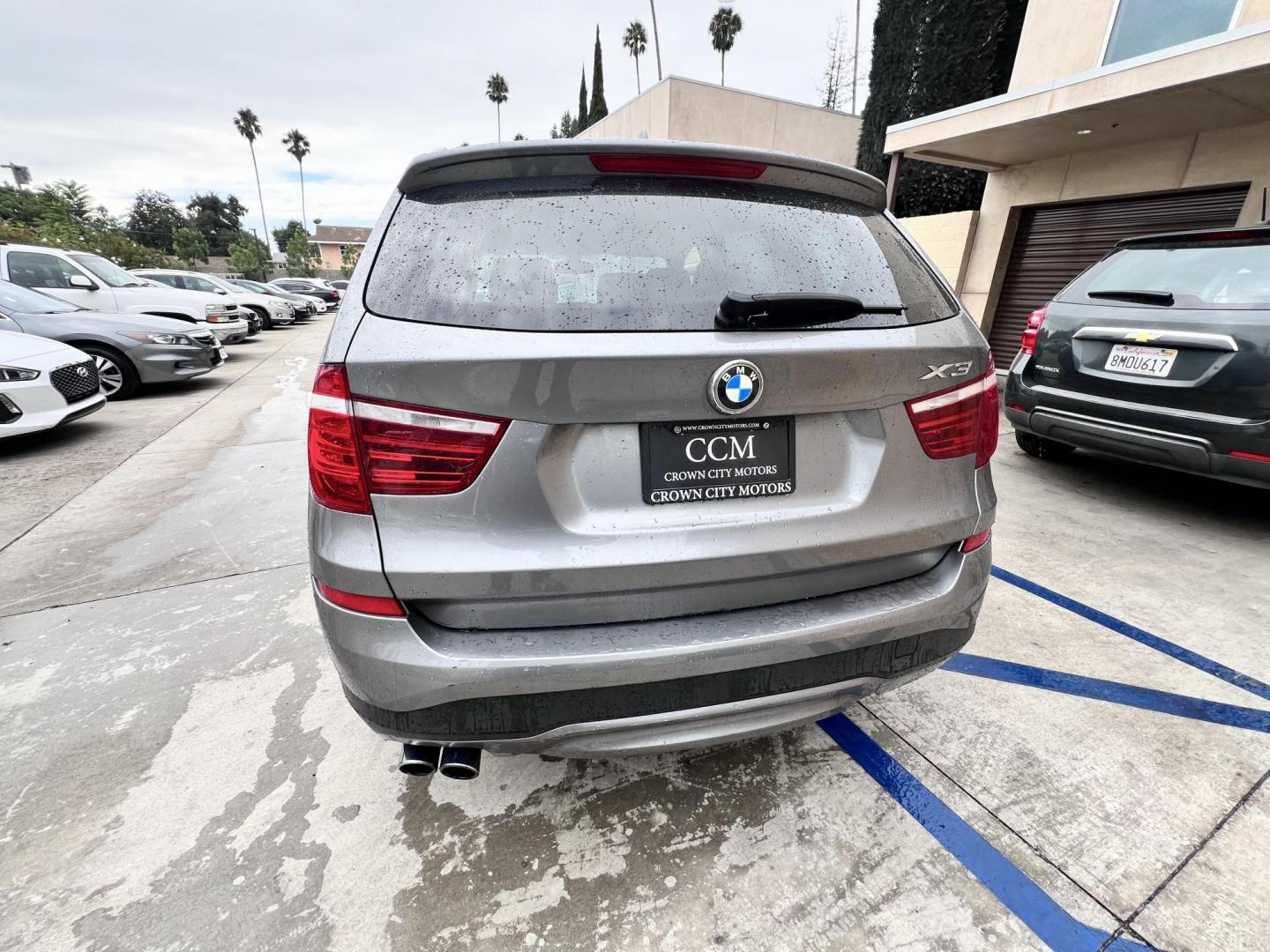 2017 SILVER BMW X3 sDrive28i (5UXWZ7C51H0) with an 2.0L L4 DOHC 16V engine, 8A transmission, located at 30 S. Berkeley Avenue, Pasadena, CA, 91107, (626) 248-7567, 34.145447, -118.109398 - Buy Here Pay Here – BMW Luxury SUV Financing in Pasadena At Crown City Motors, we believe that everyone deserves the opportunity to drive a safe, reliable, and stylish vehicle — regardless of their credit history. That’s why we proudly offer Buy Here Pay Here (BHPH) financing on luxury vehi - Photo#3